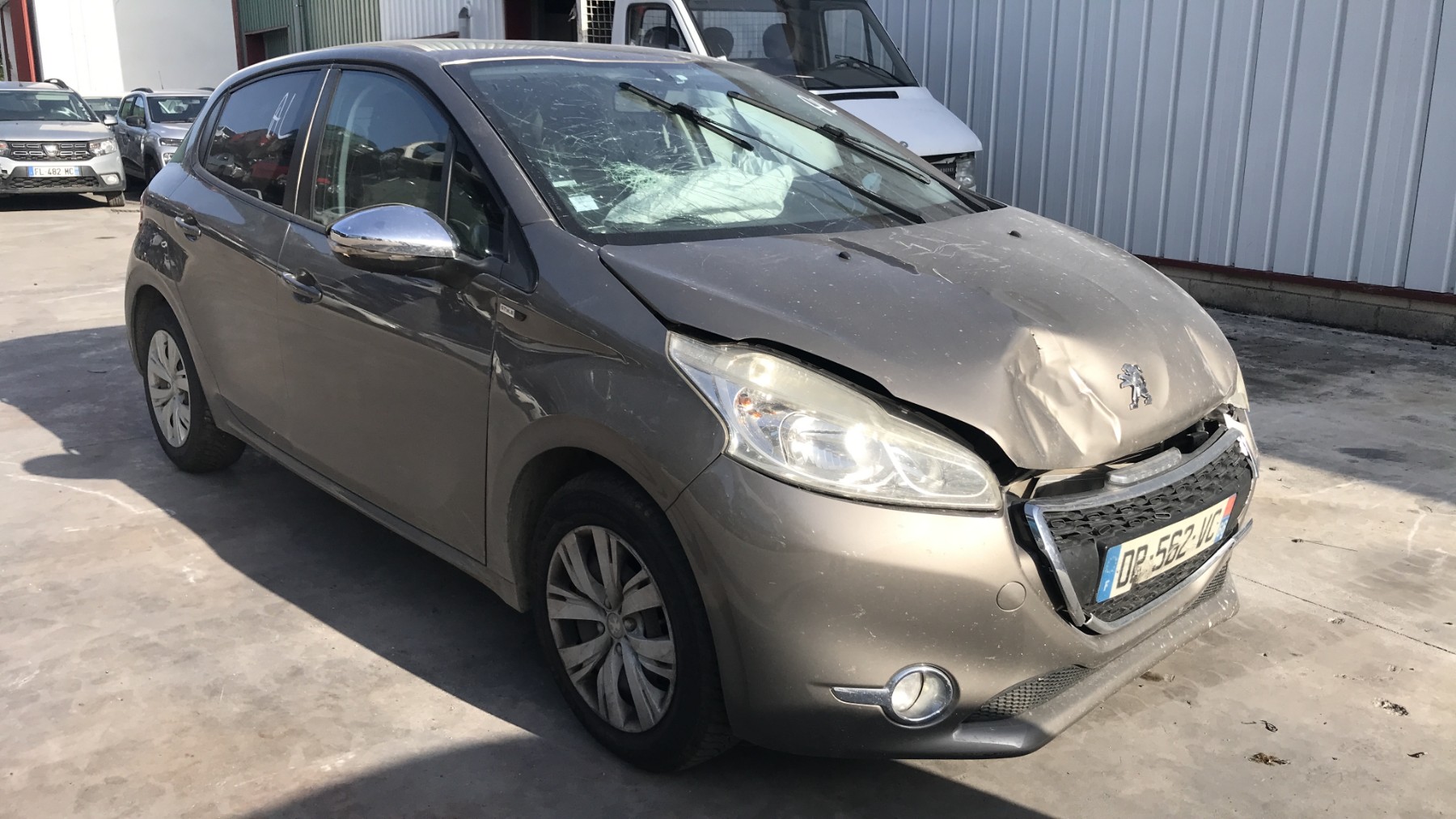 Image PEUGEOT 208 1