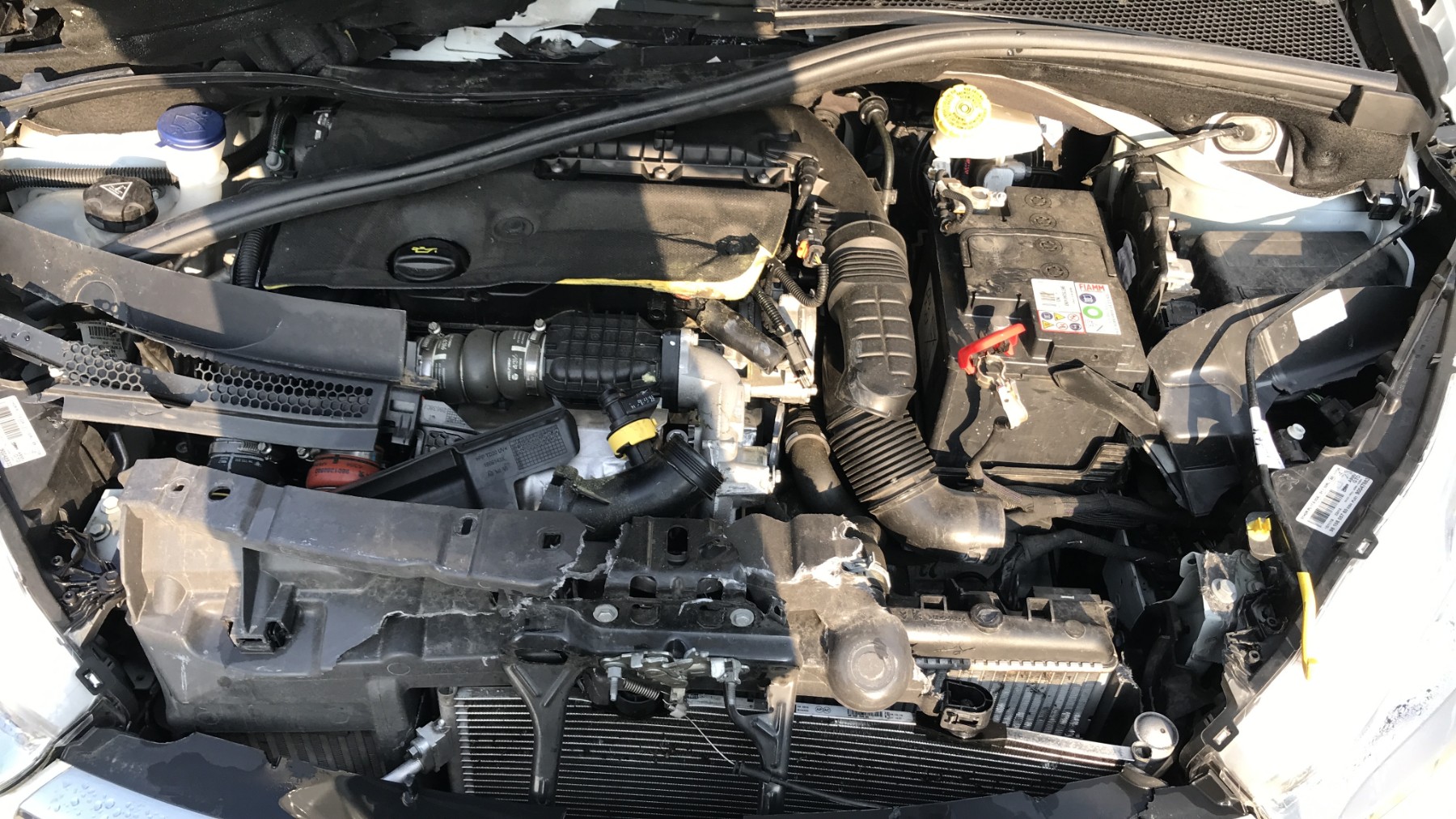 Image PEUGEOT 208 1