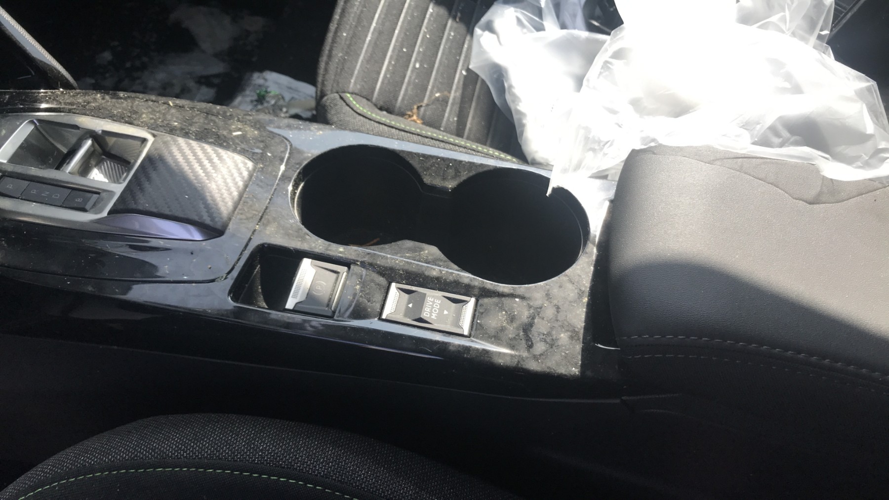 Image PEUGEOT 208 2