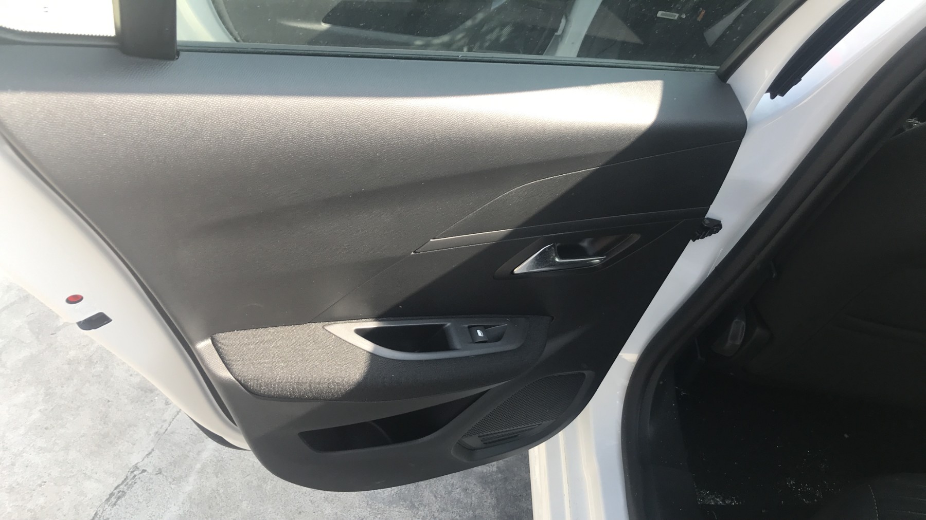 Image PEUGEOT 208 2