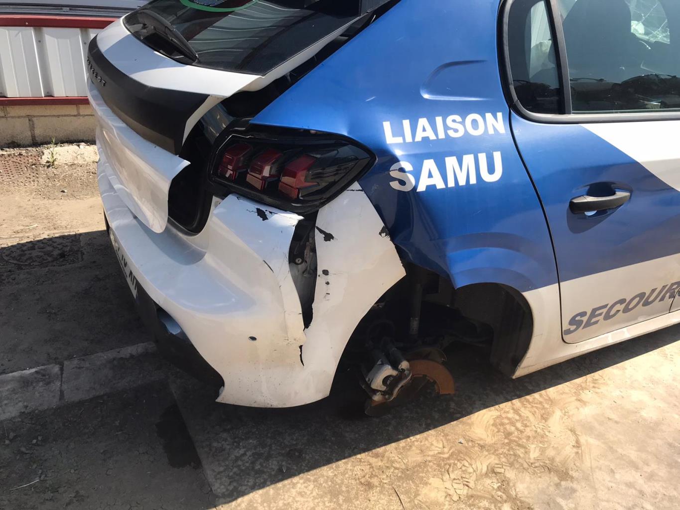 Image PEUGEOT 208 2