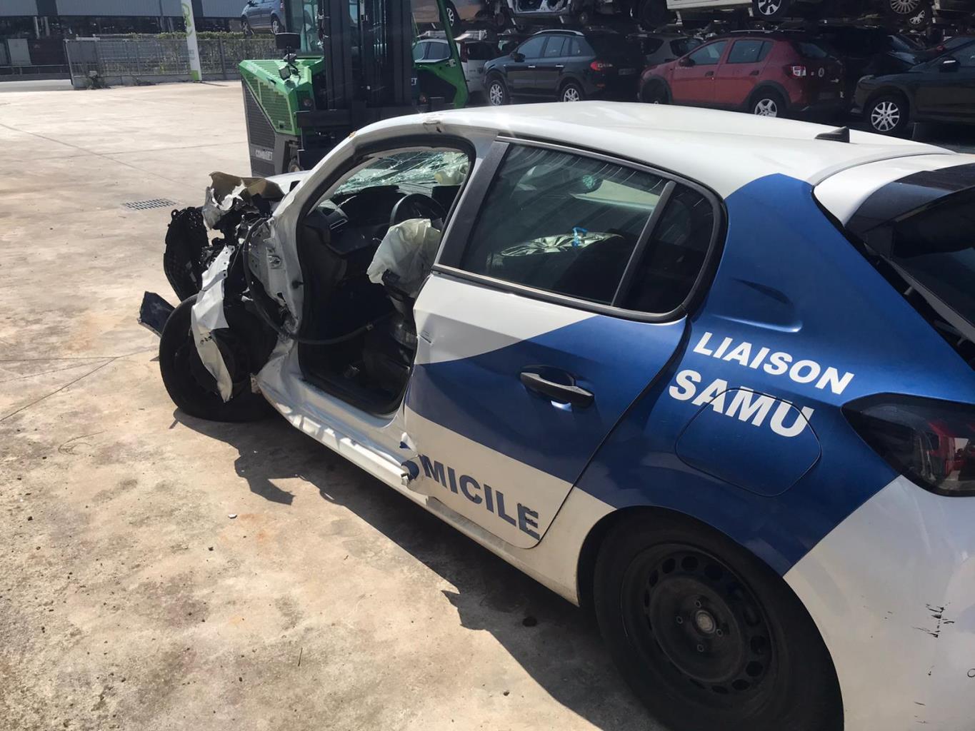 Image PEUGEOT 208 2