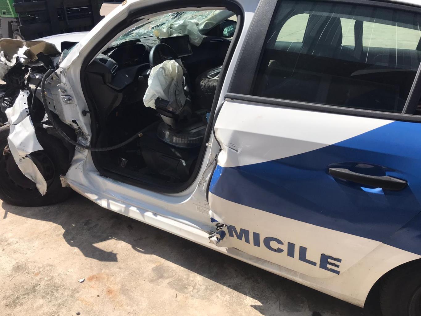 Image PEUGEOT 208 2
