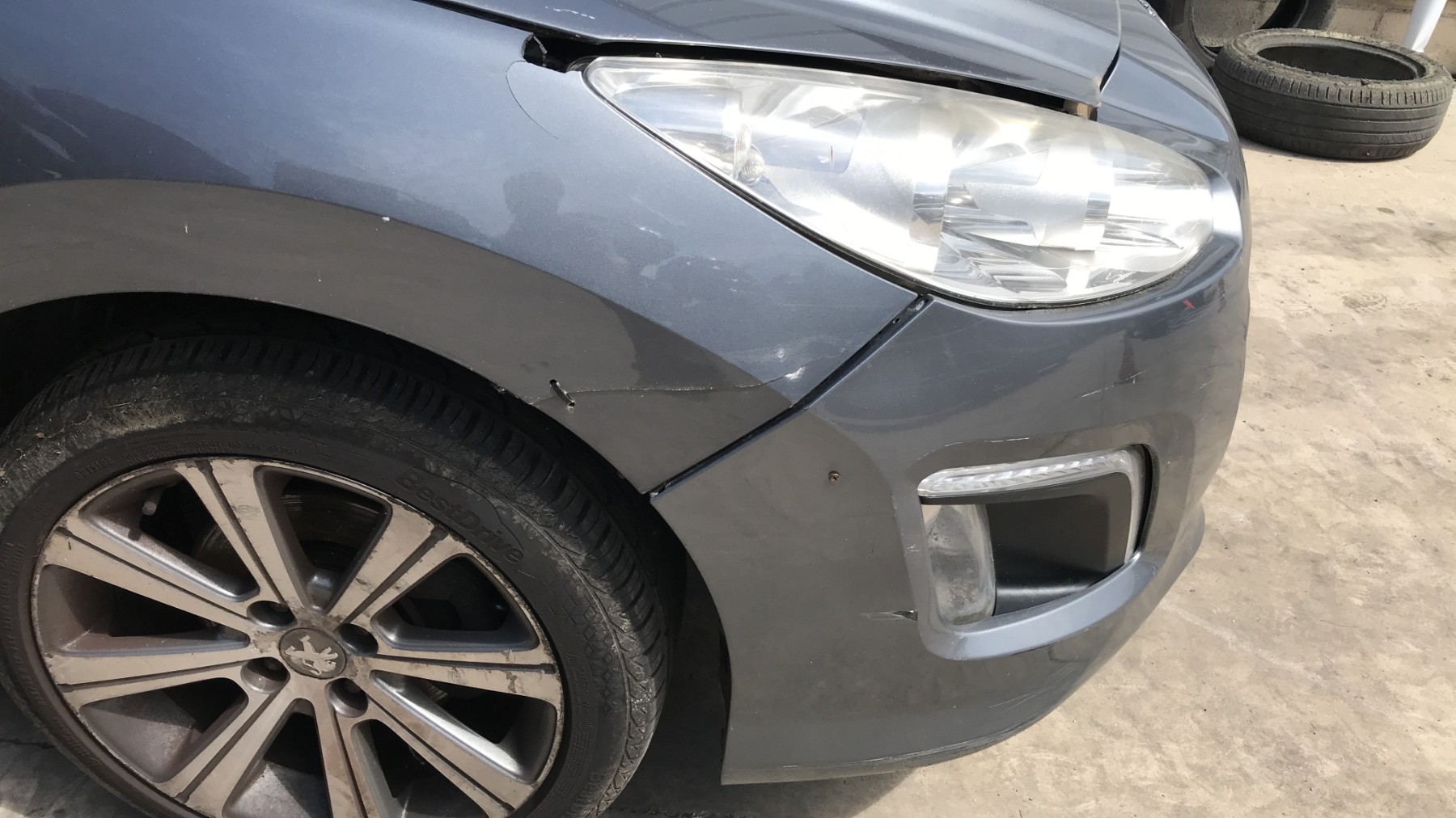 Image PEUGEOT 308 1