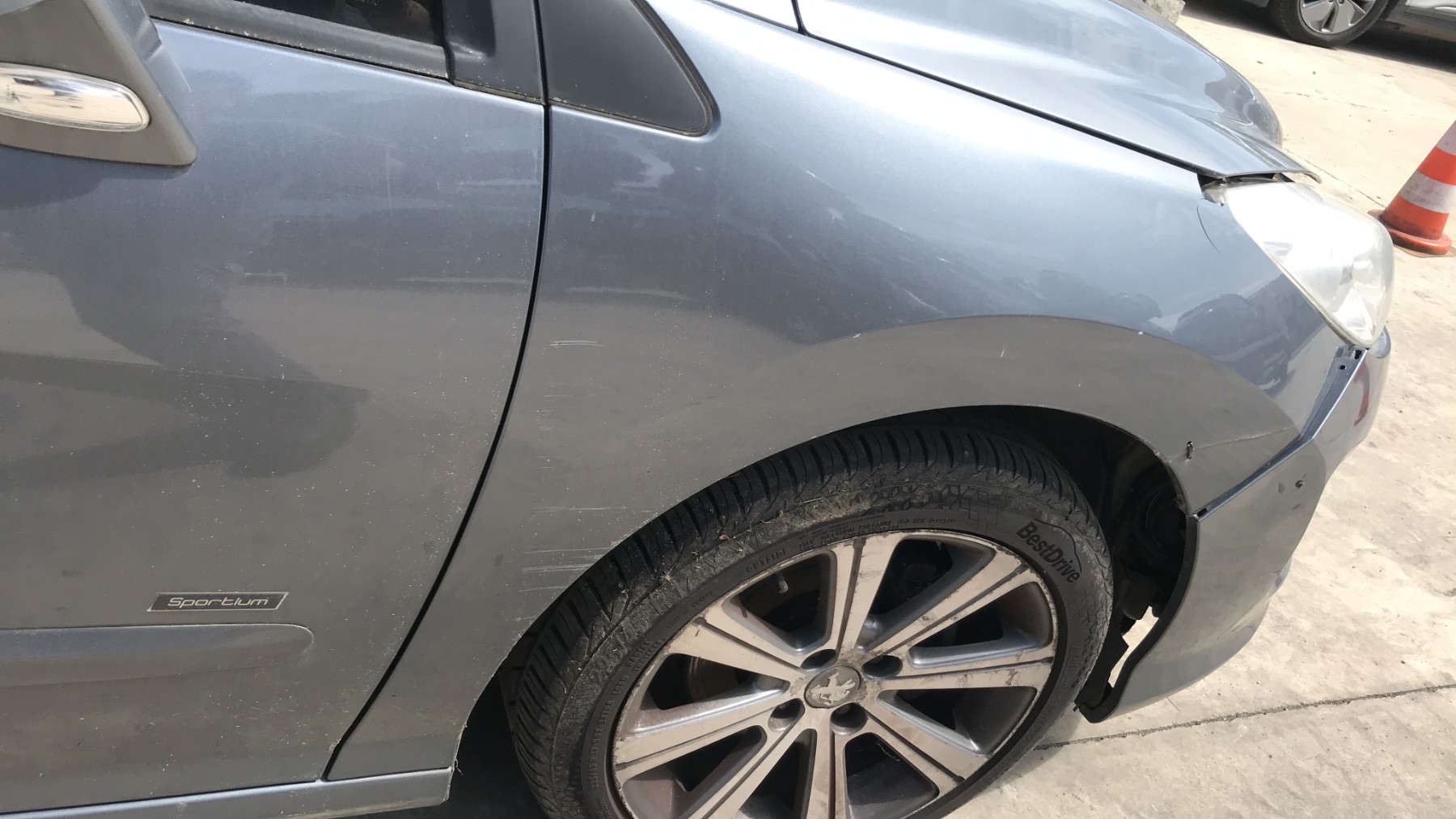 Image PEUGEOT 308 1