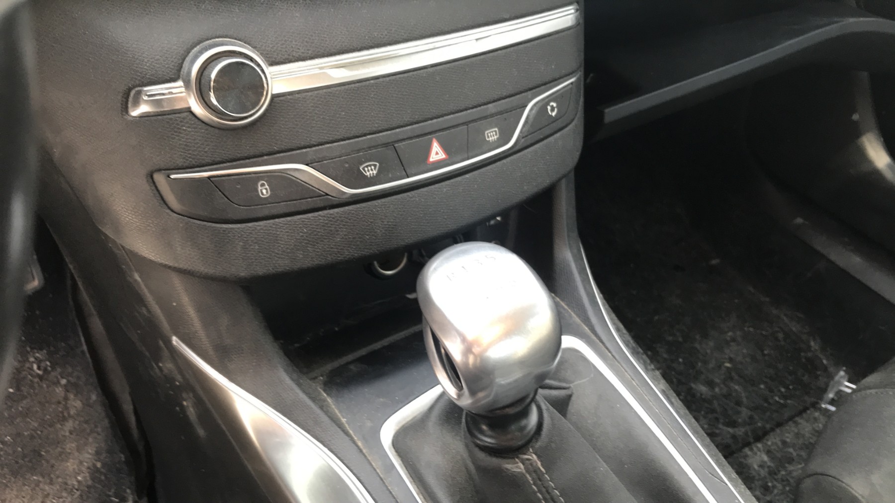 Image PEUGEOT 308 2