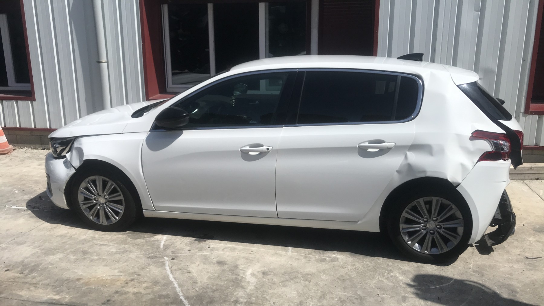 Image PEUGEOT 308 2