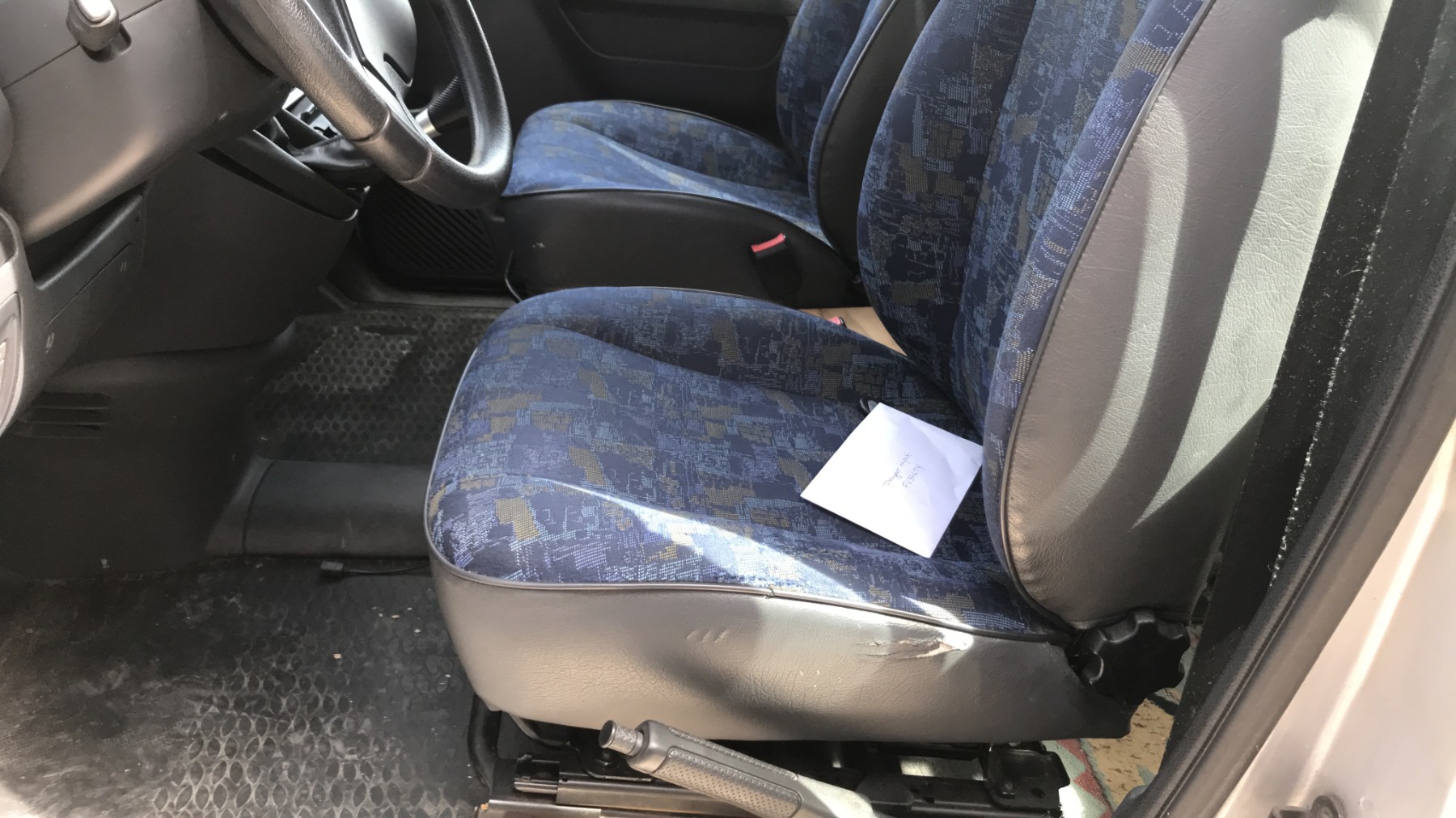 Image PEUGEOT EXPERT 1