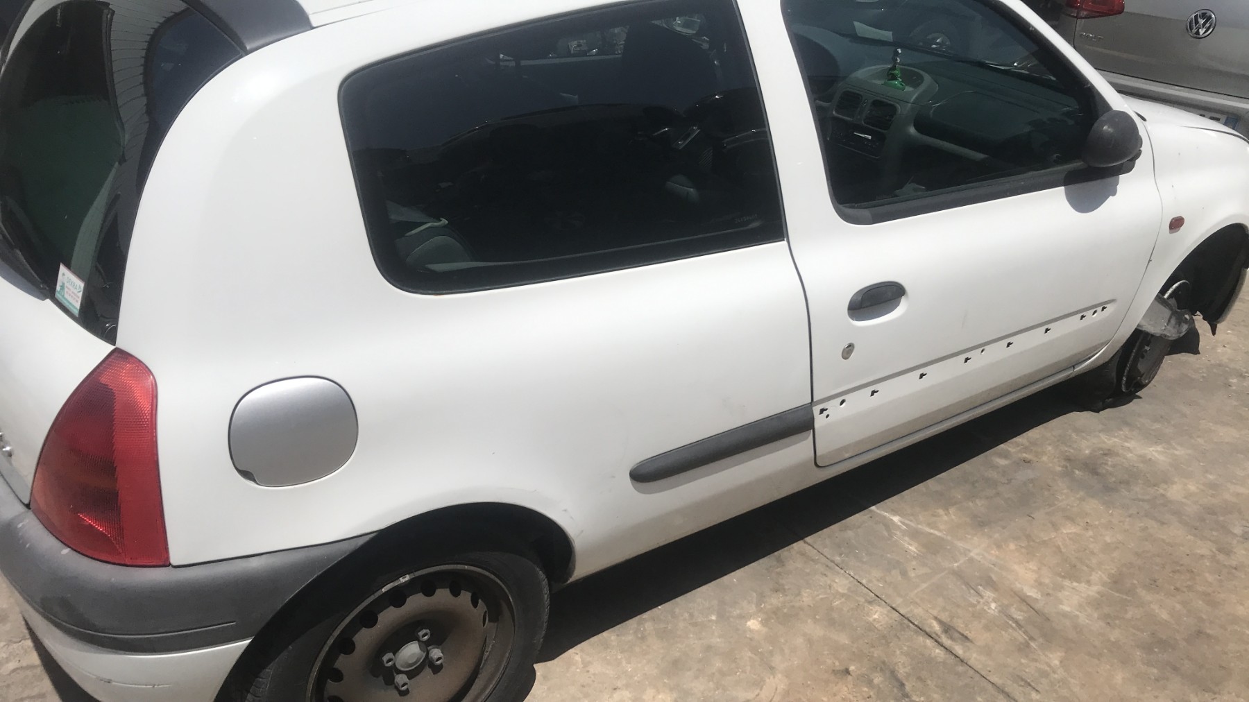Image RENAULT CLIO 2