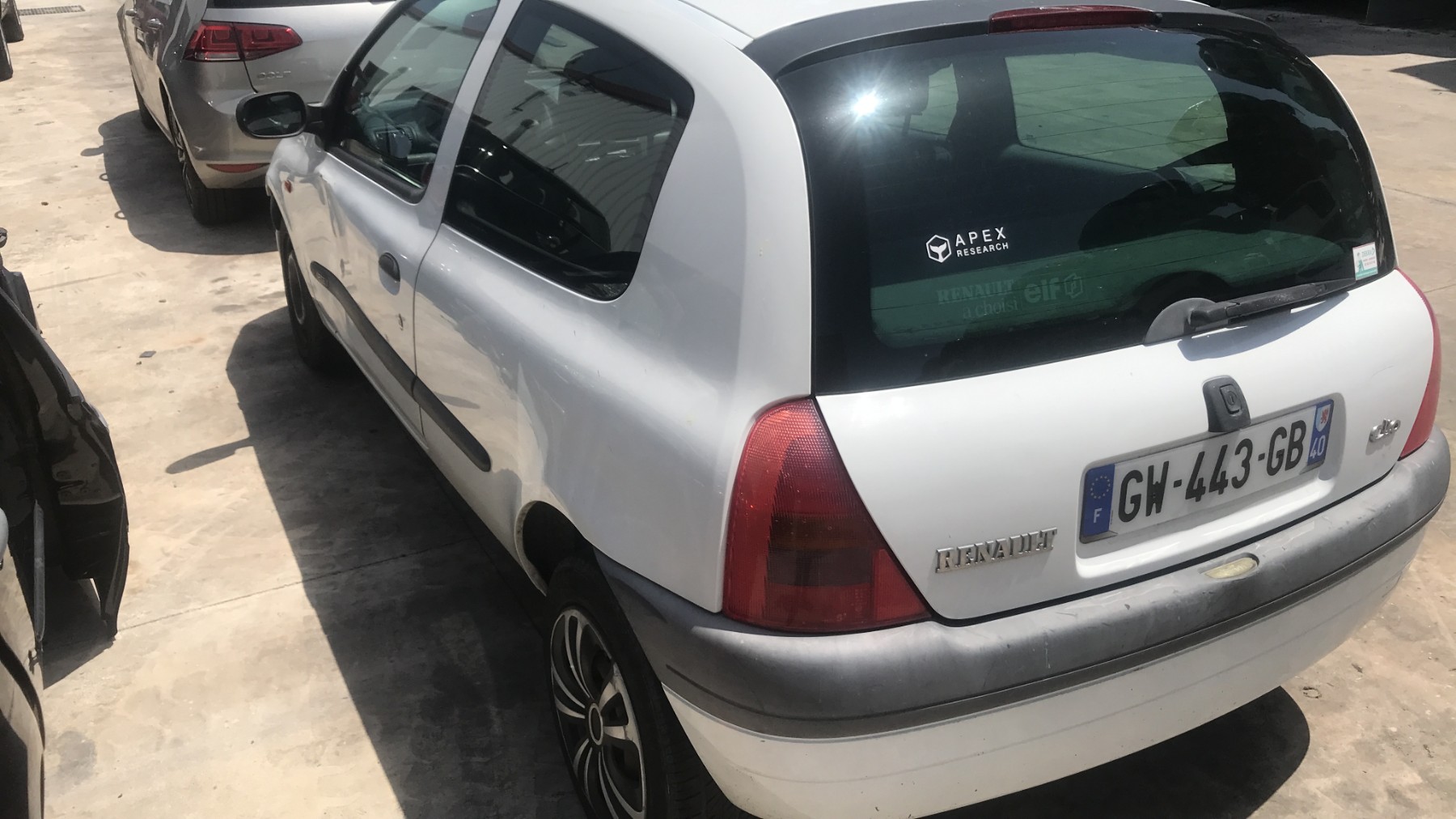 Image RENAULT CLIO 2