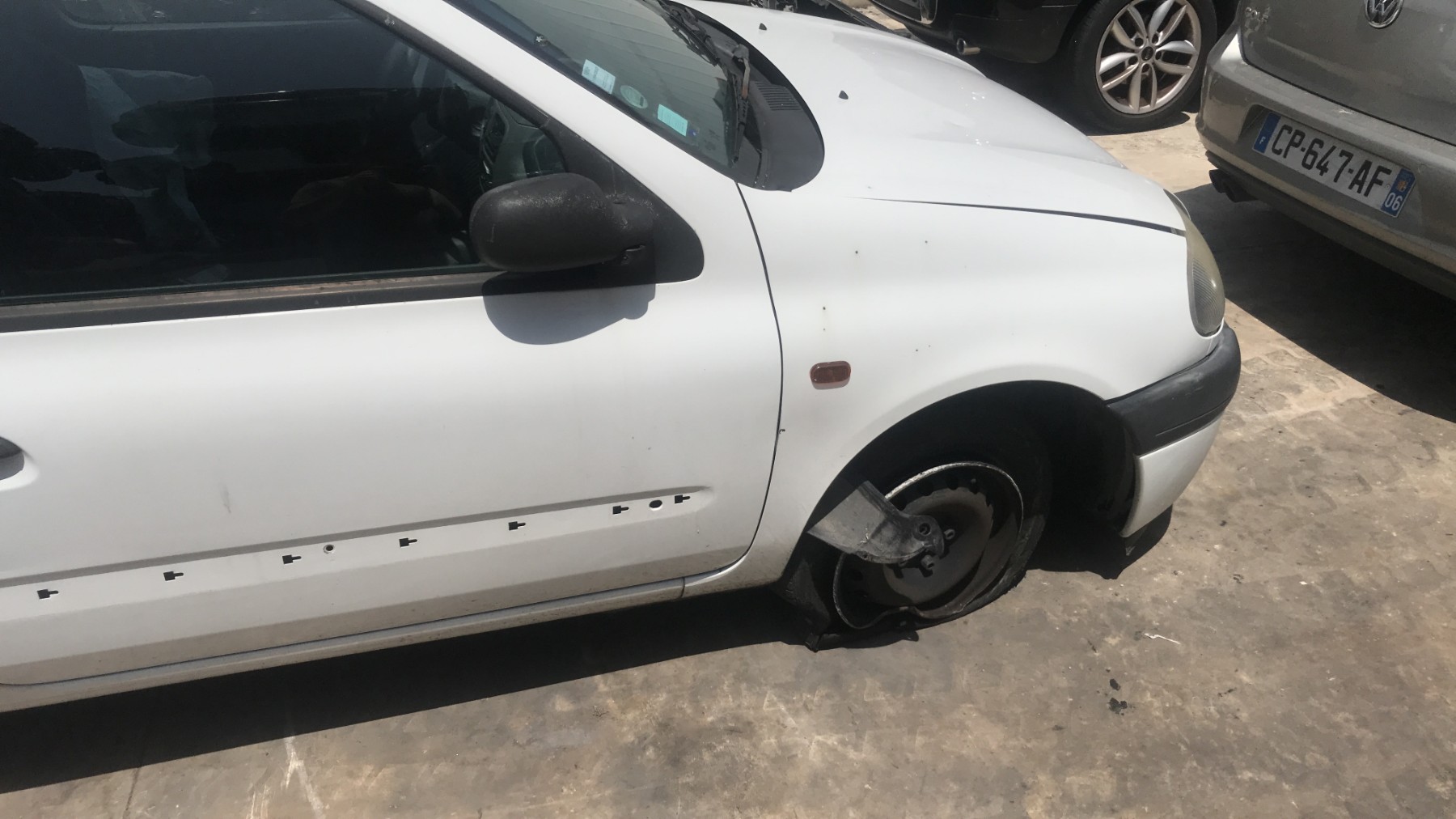 Image RENAULT CLIO 2