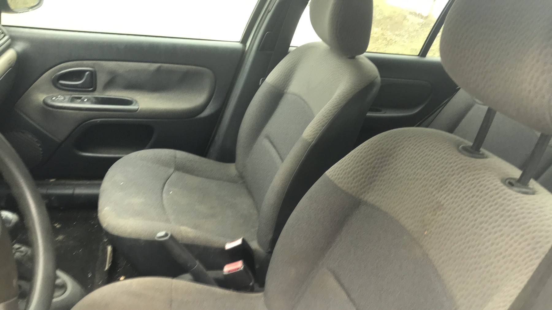 Image RENAULT CLIO 2
