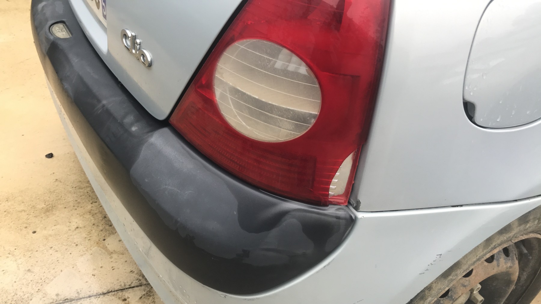Image RENAULT CLIO 2