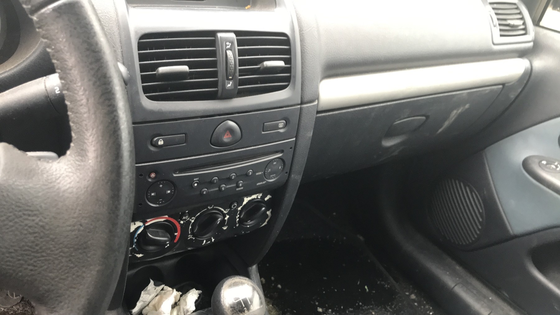 Image RENAULT CLIO 2
