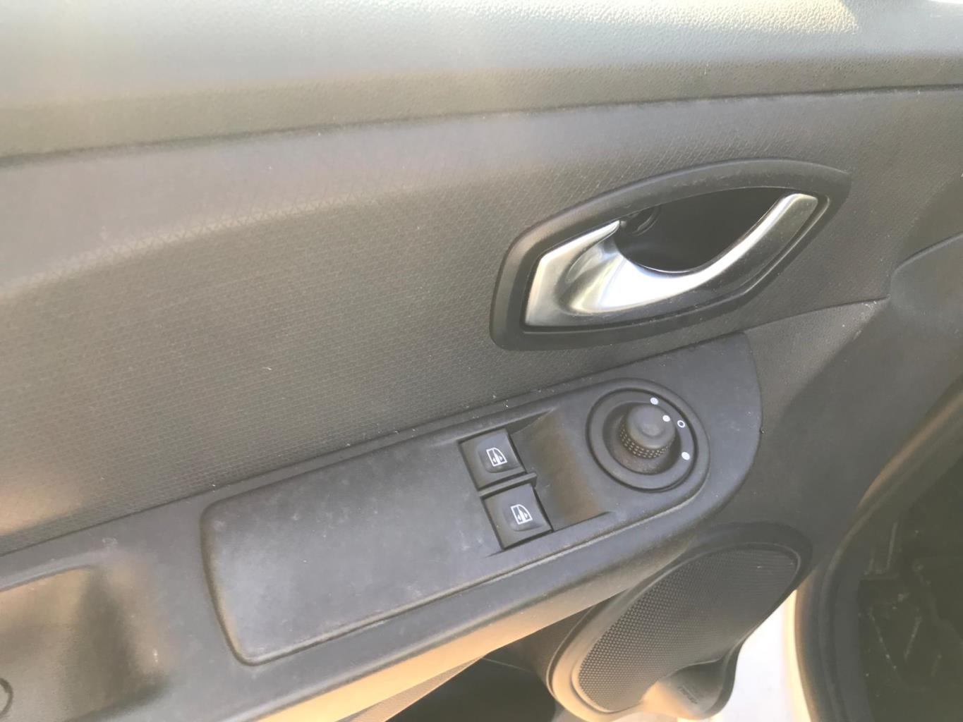 Image RENAULT CLIO 4