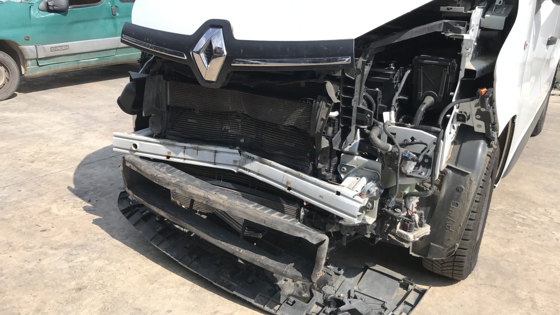 Image RENAULT TRAFIC 3 COURT