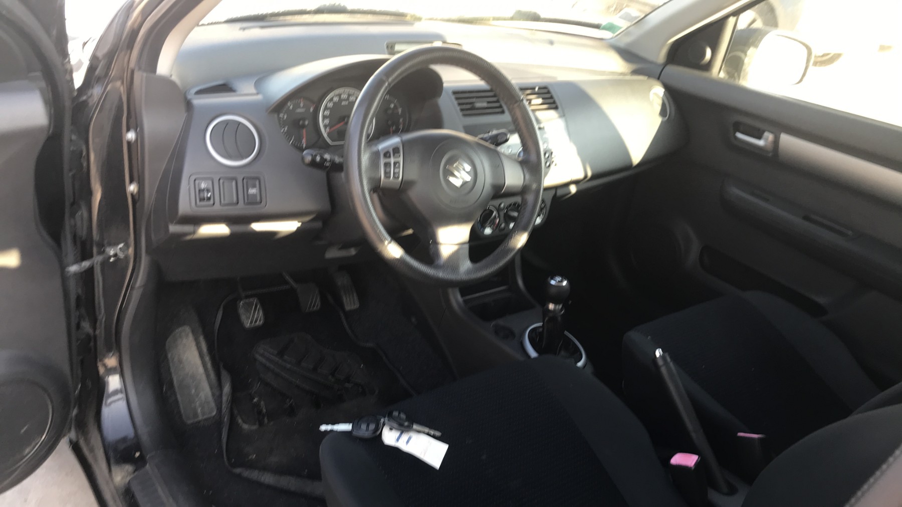 Image SUZUKI SWIFT 3