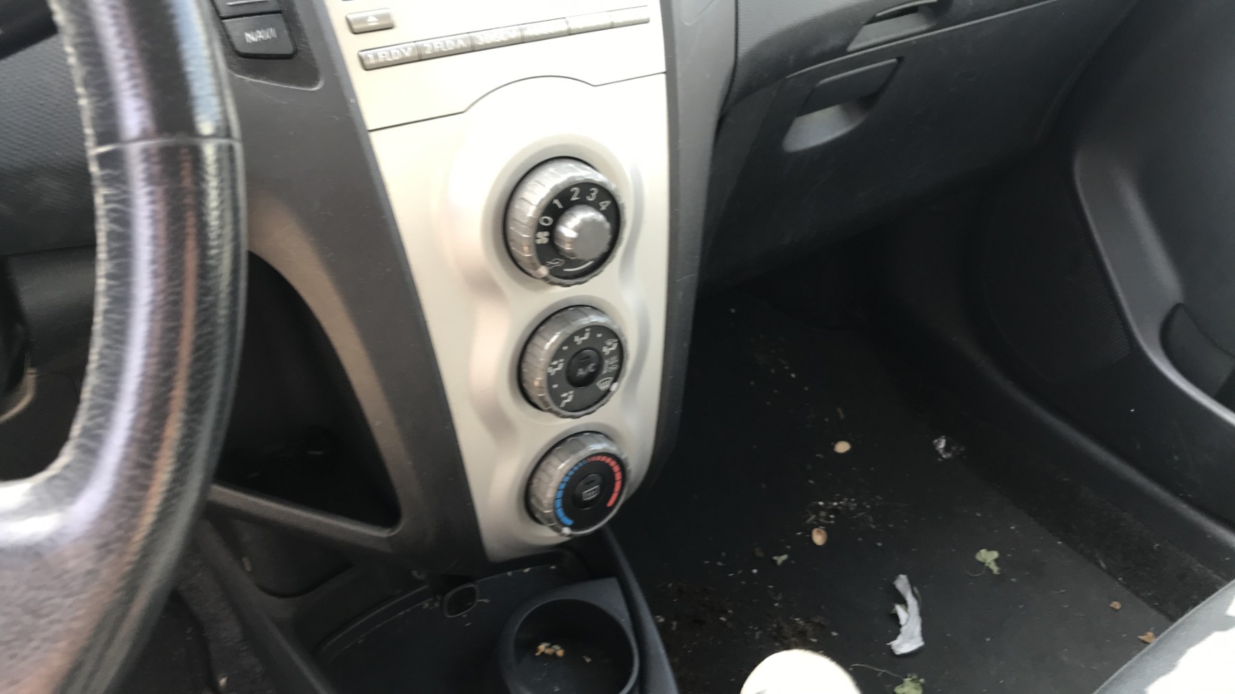 Image TOYOTA YARIS 2
