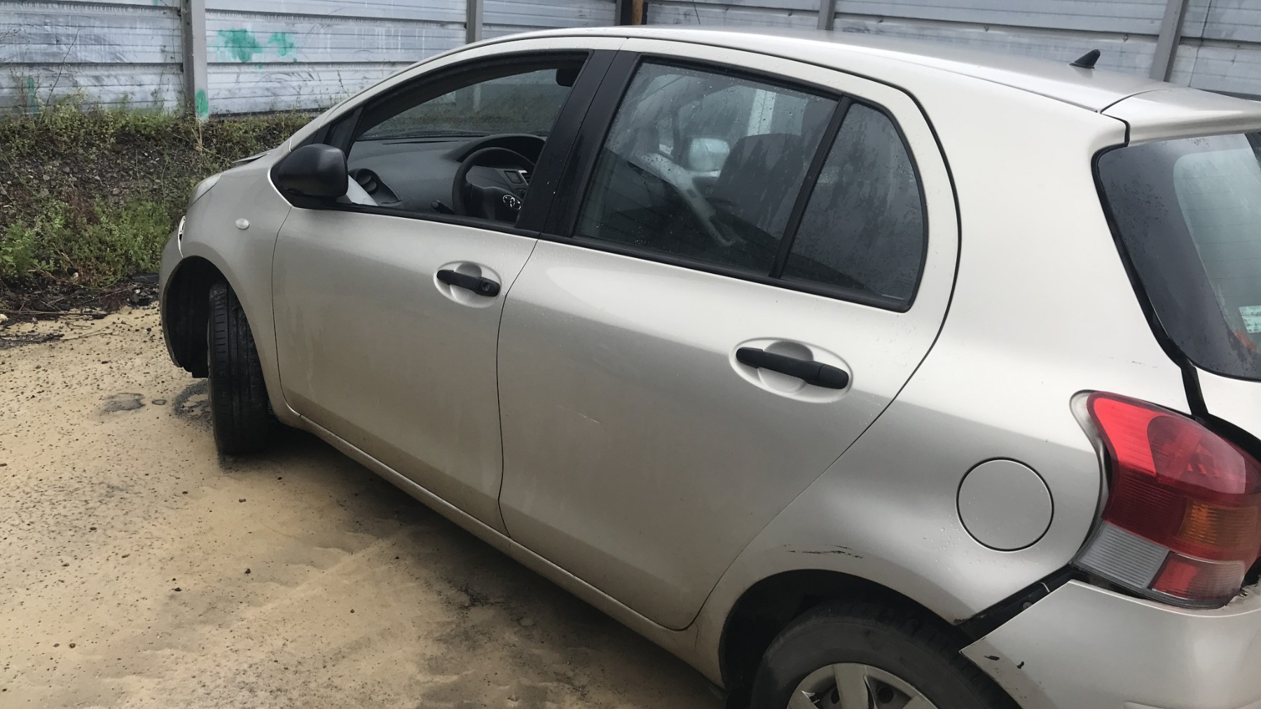 Image TOYOTA YARIS 2