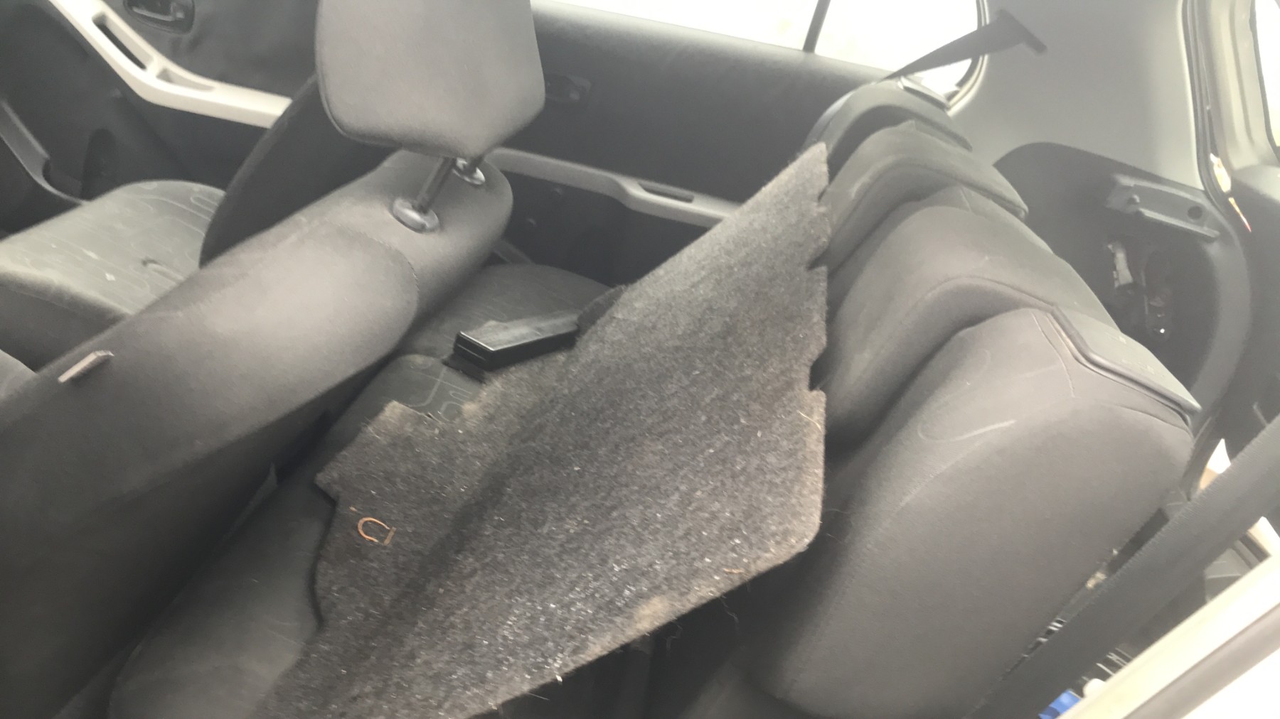 Image TOYOTA YARIS 2