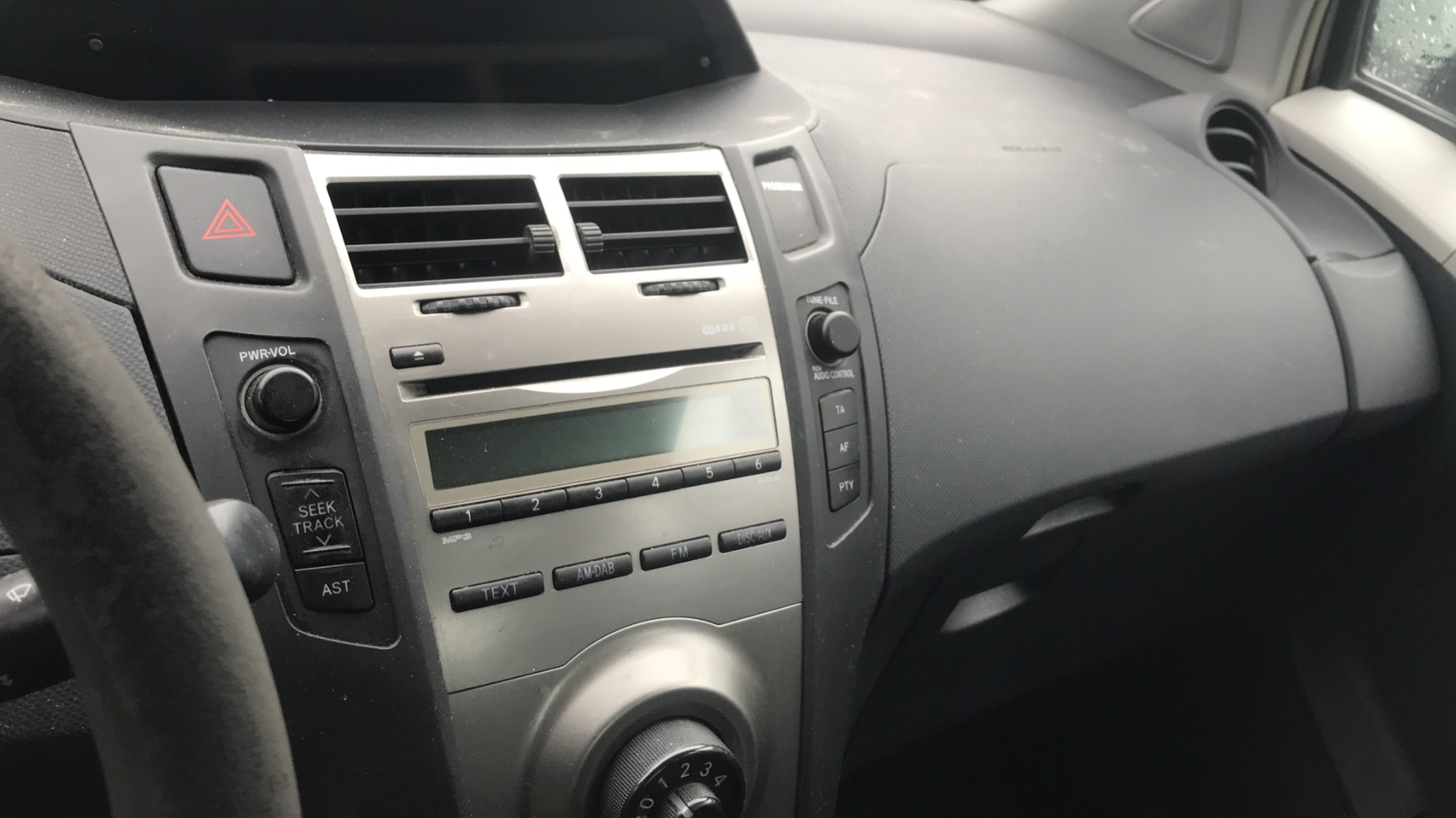 Image TOYOTA YARIS 2
