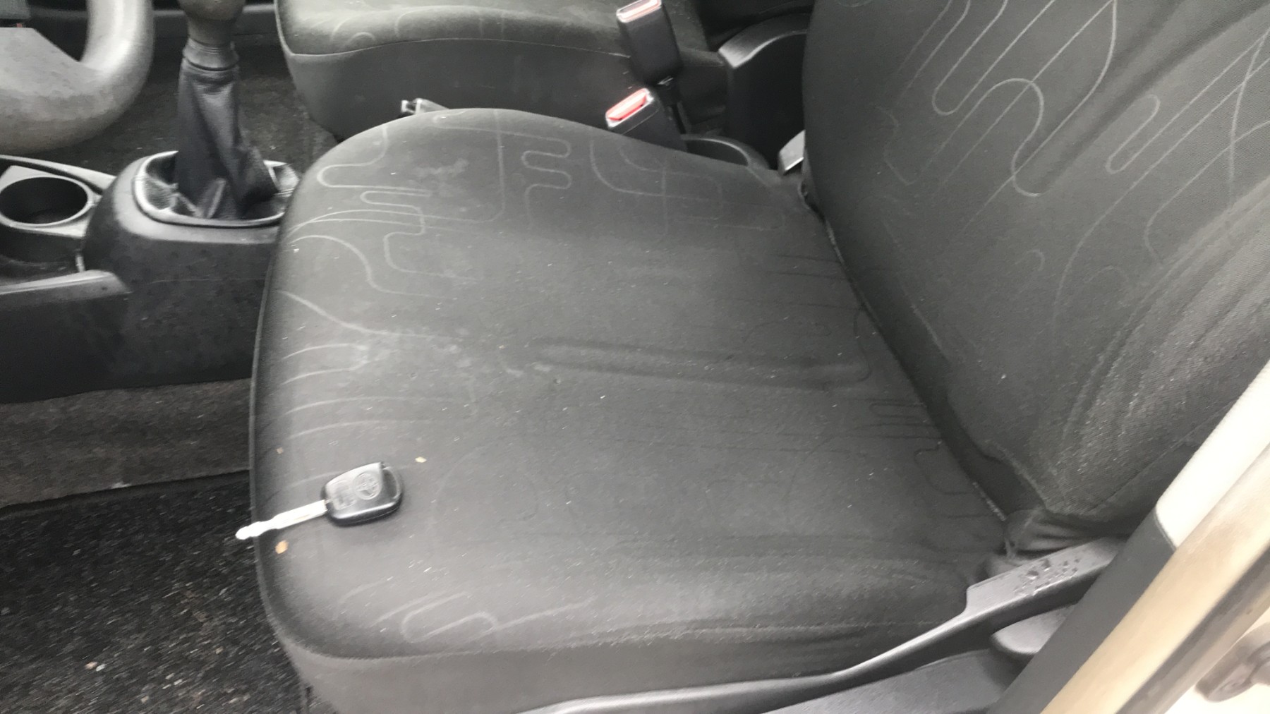 Image TOYOTA YARIS 2