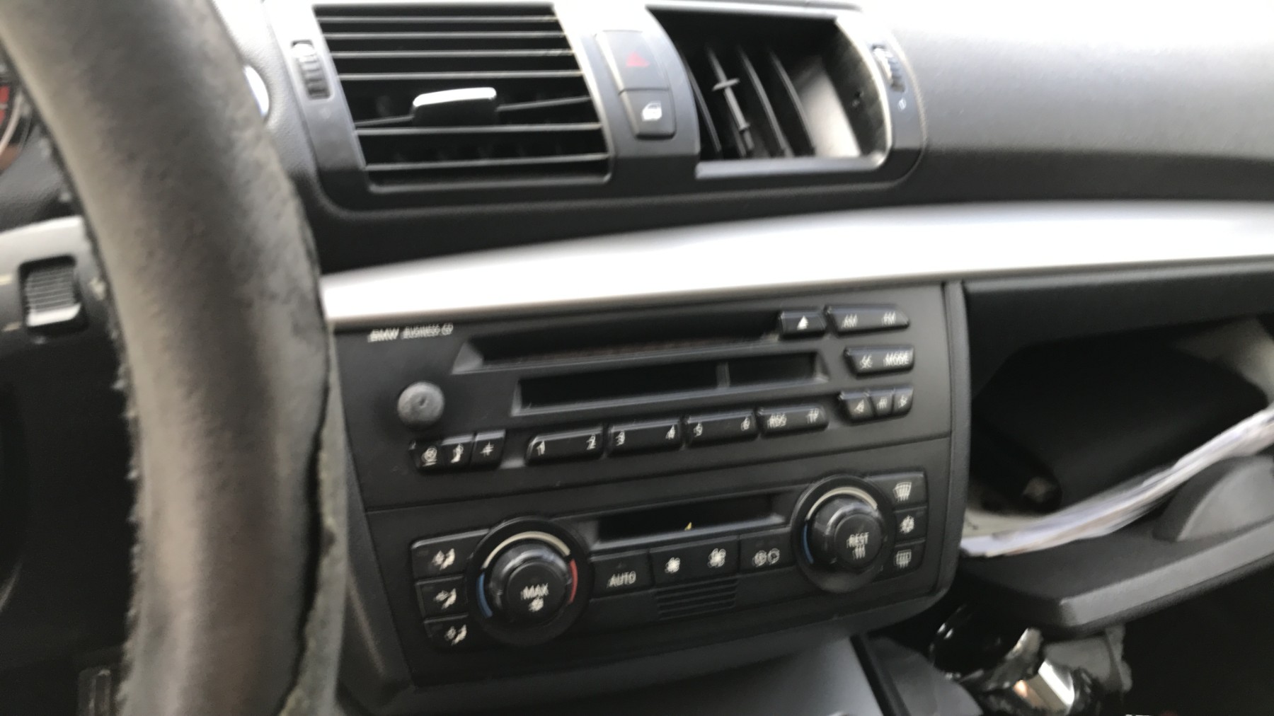 Image BMW SERIE 1 E87