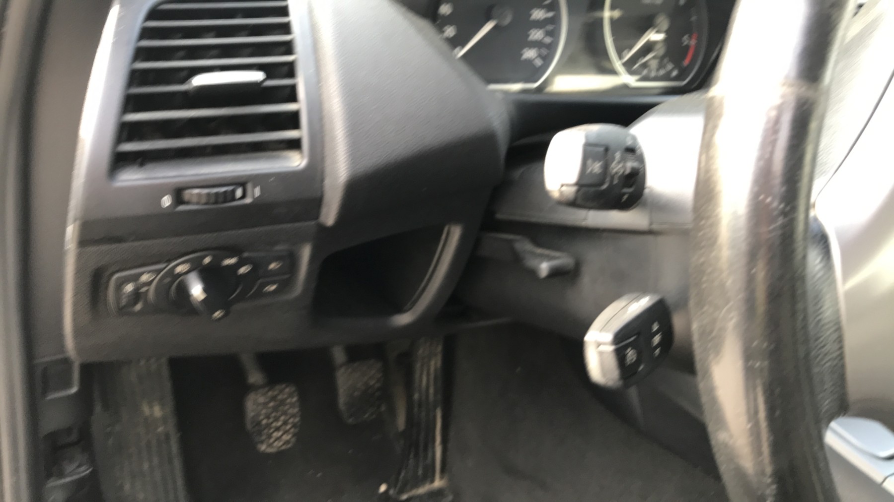 Image BMW SERIE 1 E87