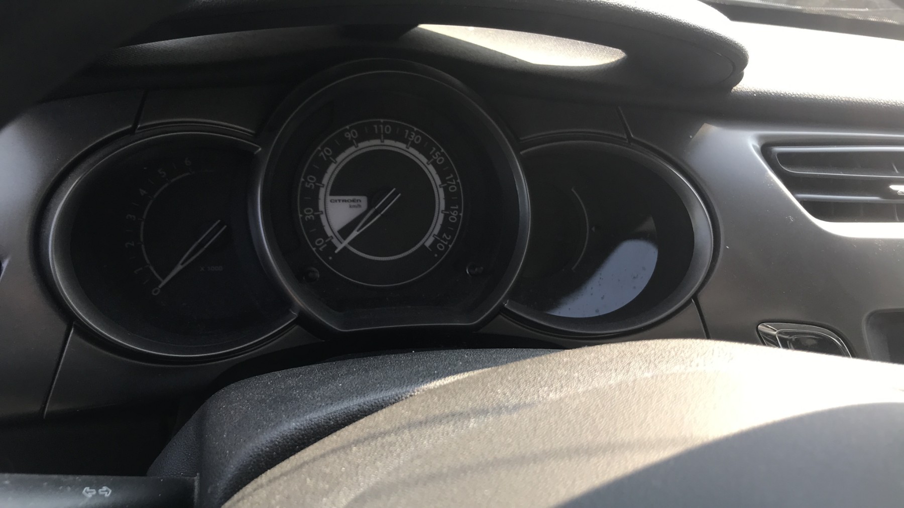 Image CITROEN C3 2