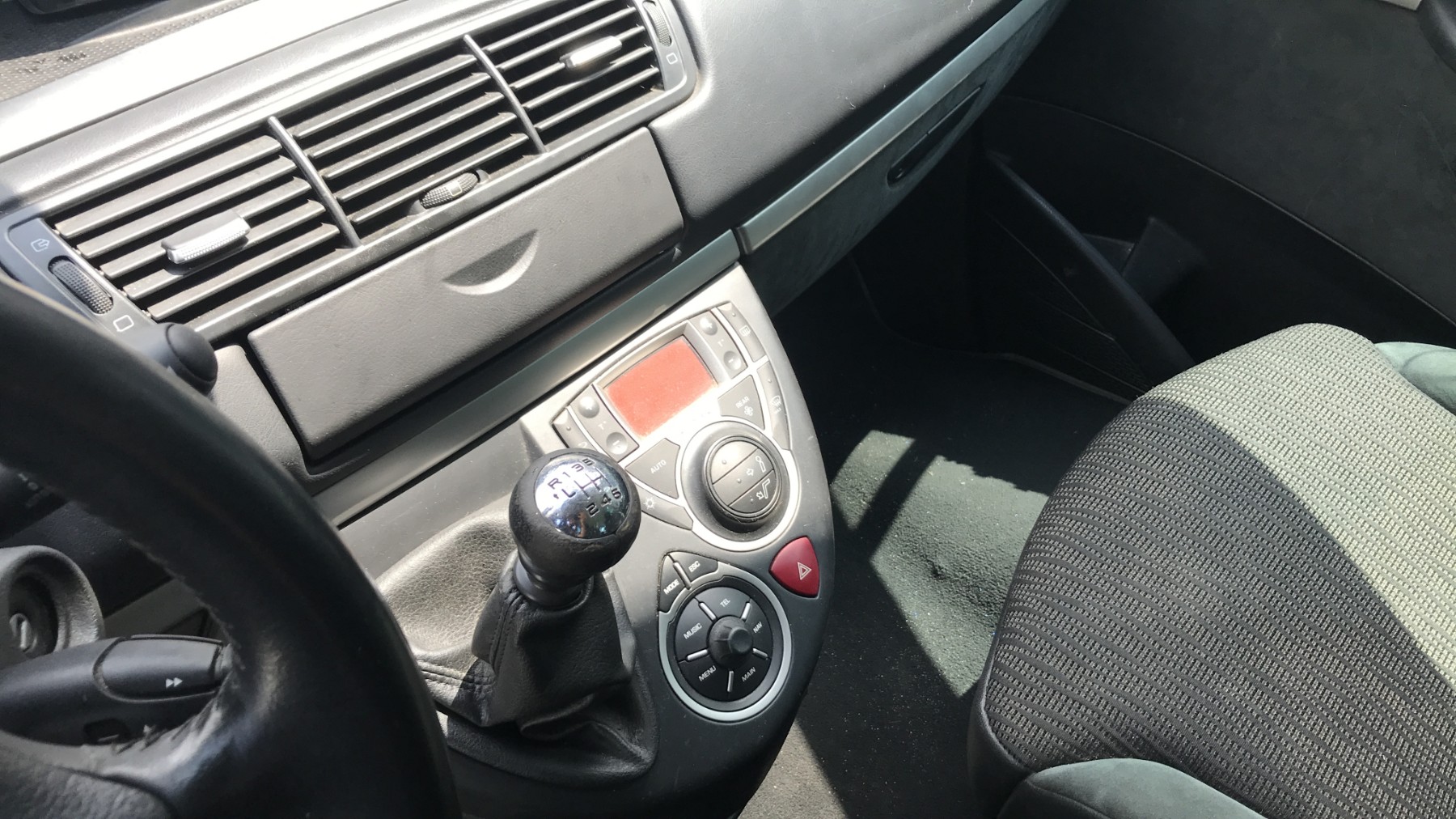 Image CITROEN C8