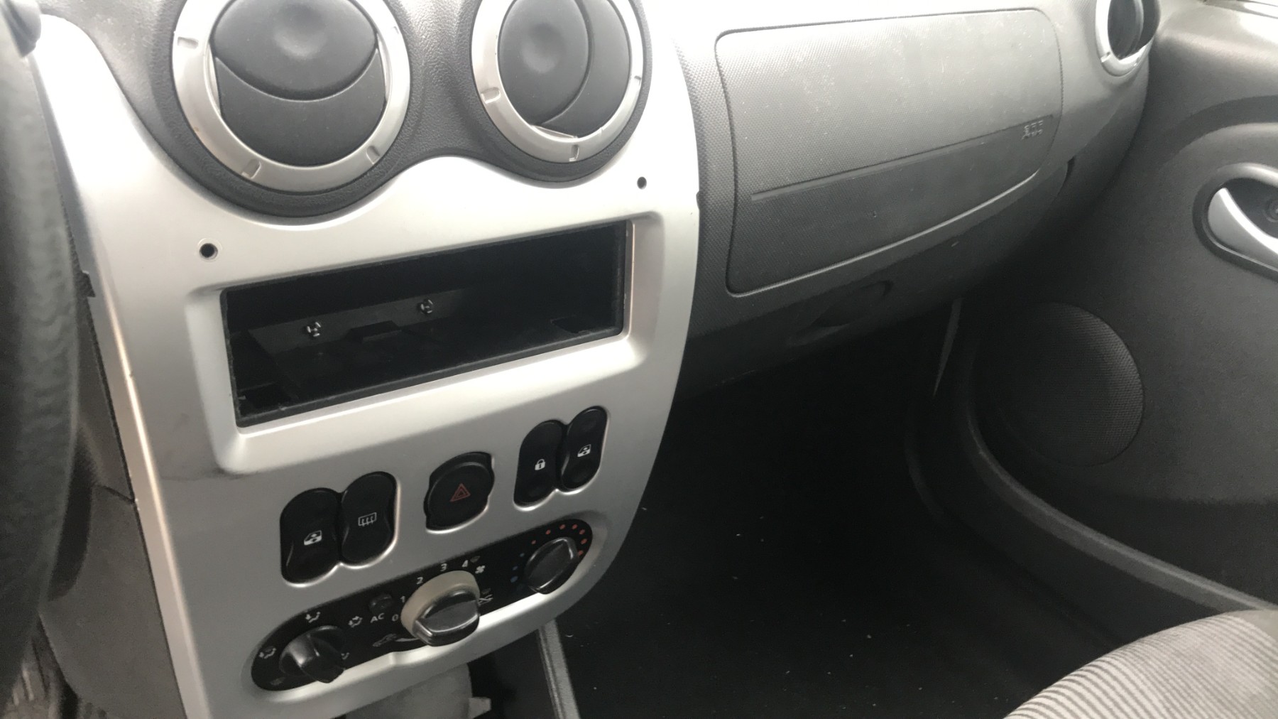 Image DACIA LOGAN MCV 1