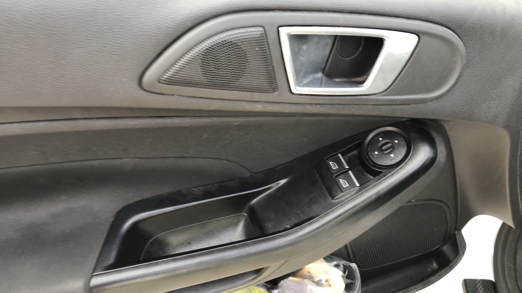 Image FORD FIESTA 6