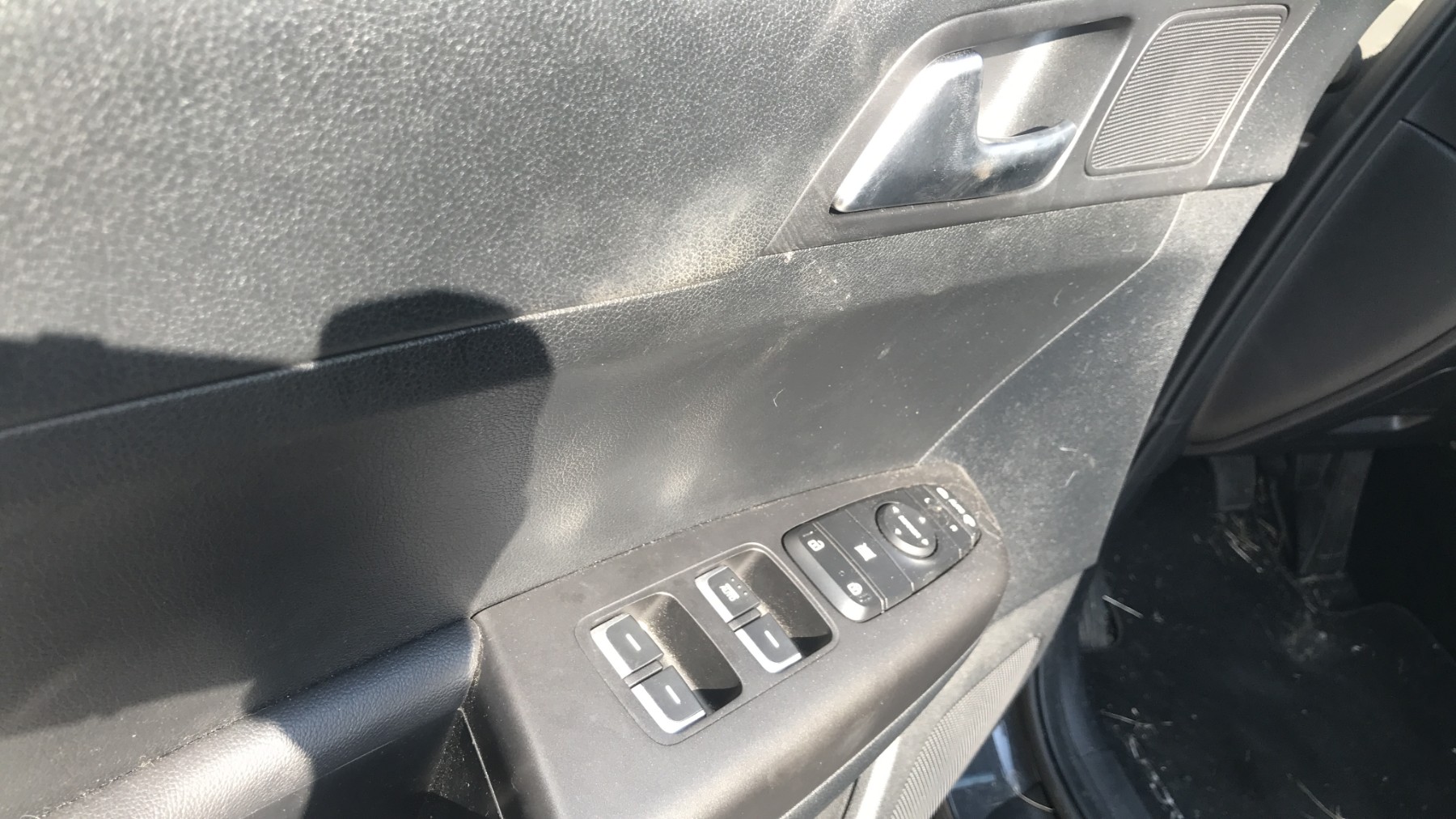 Image KIA SPORTAGE 4