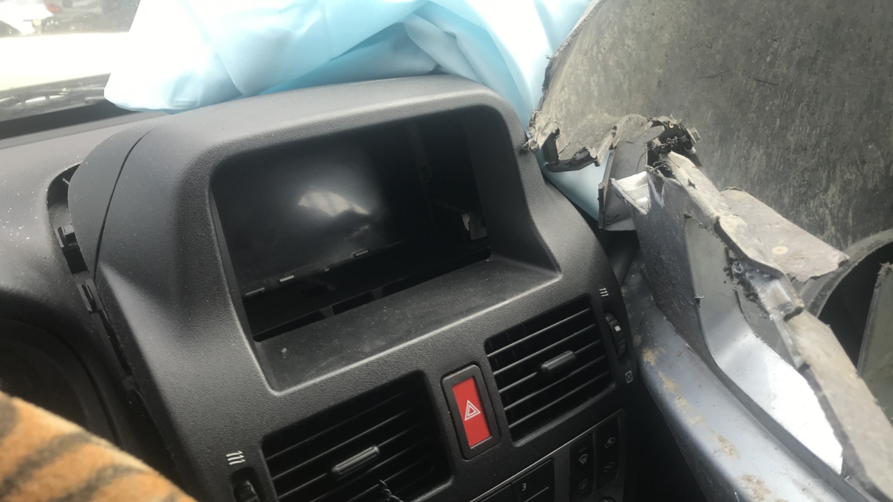 Image NISSAN ALMERA 2