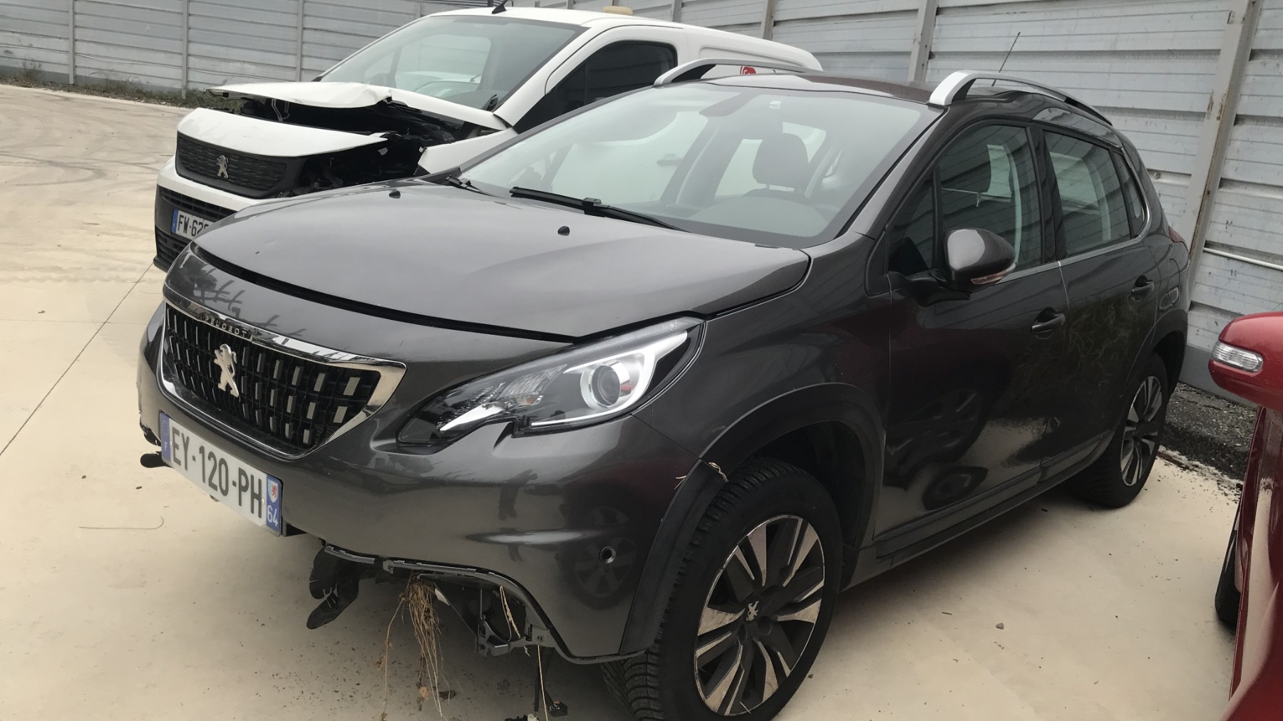 Image PEUGEOT 2008 1