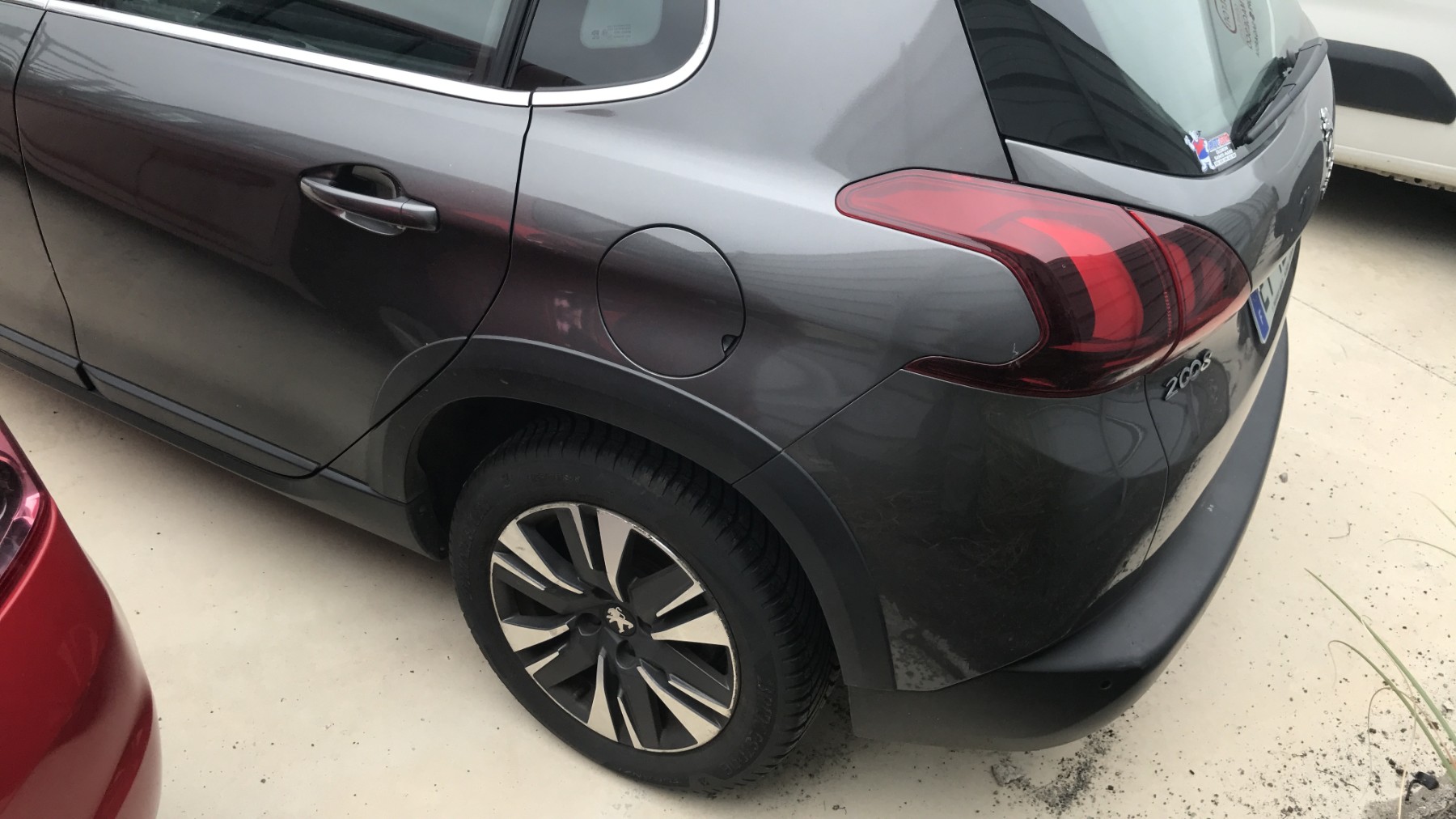 Image PEUGEOT 2008 1