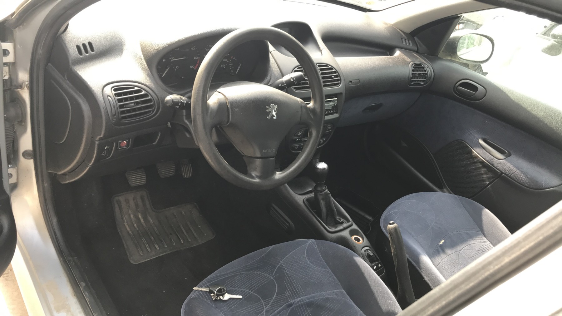 Image PEUGEOT 206