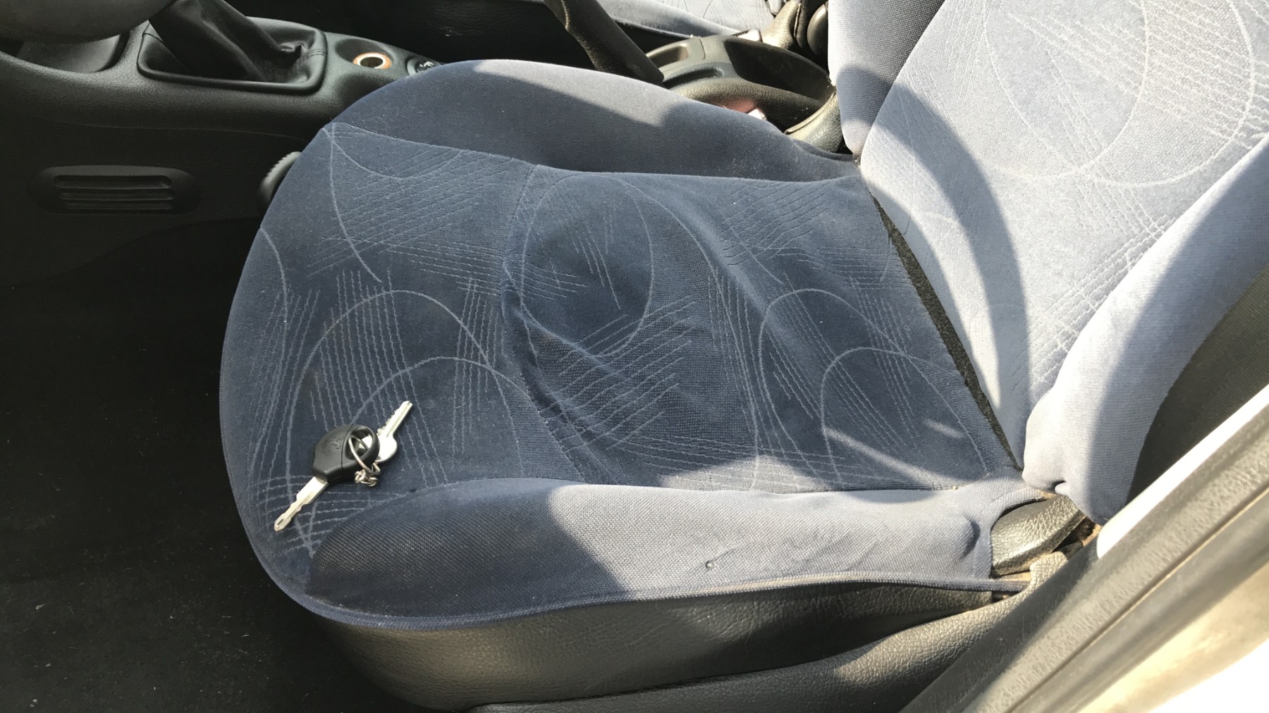 Image PEUGEOT 206