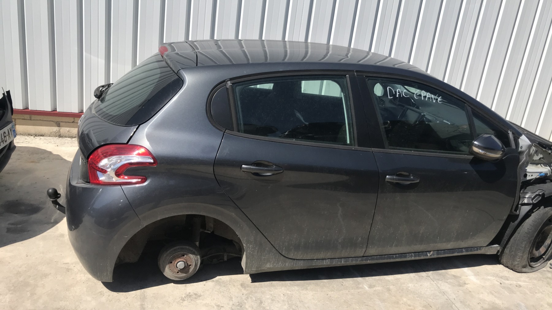 Image PEUGEOT 208 1