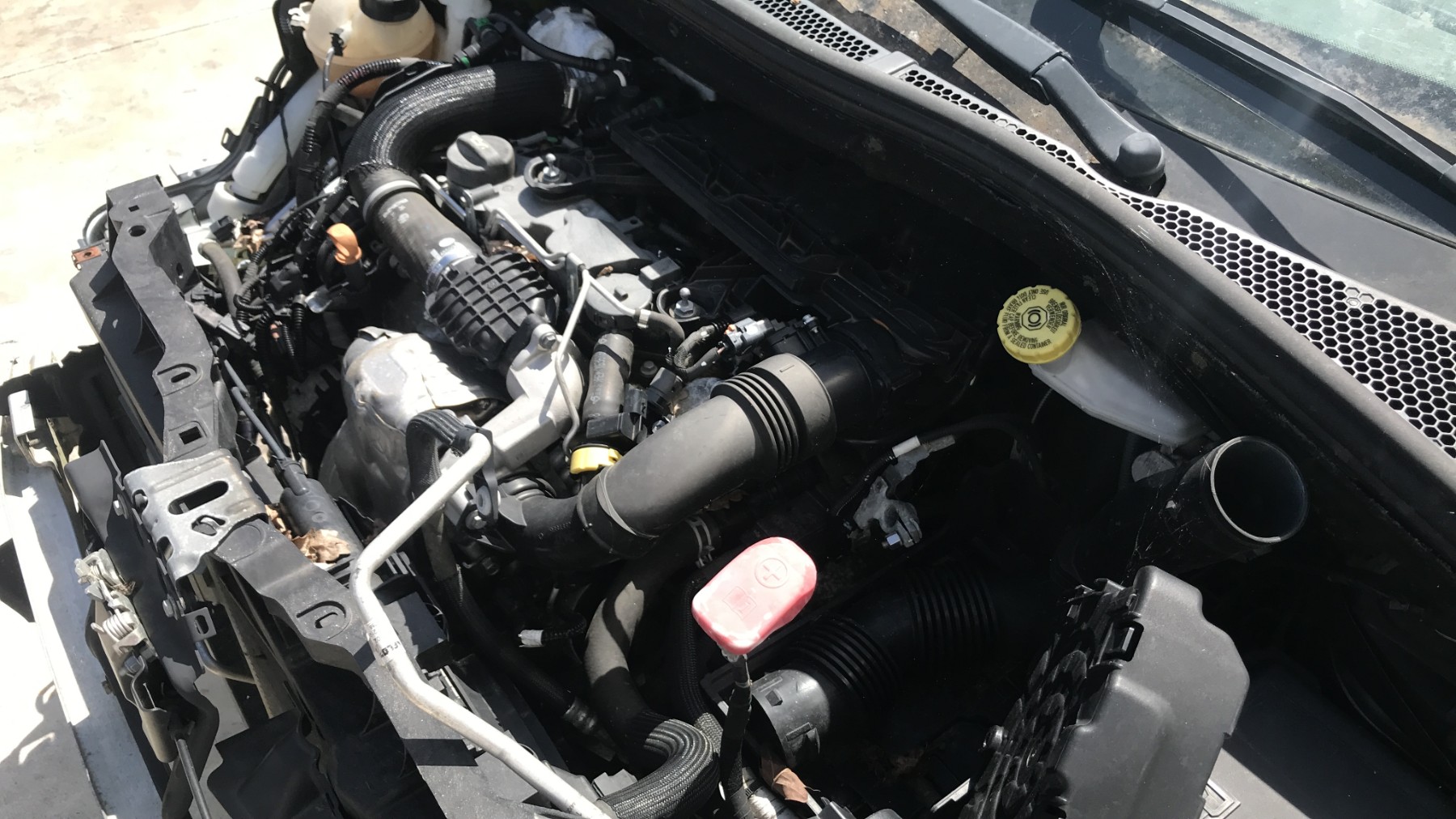 Image PEUGEOT 208 1