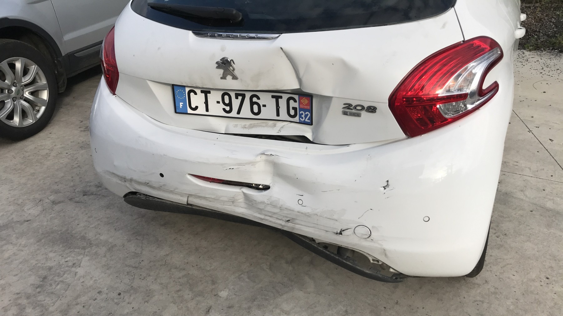 Image PEUGEOT 208 1