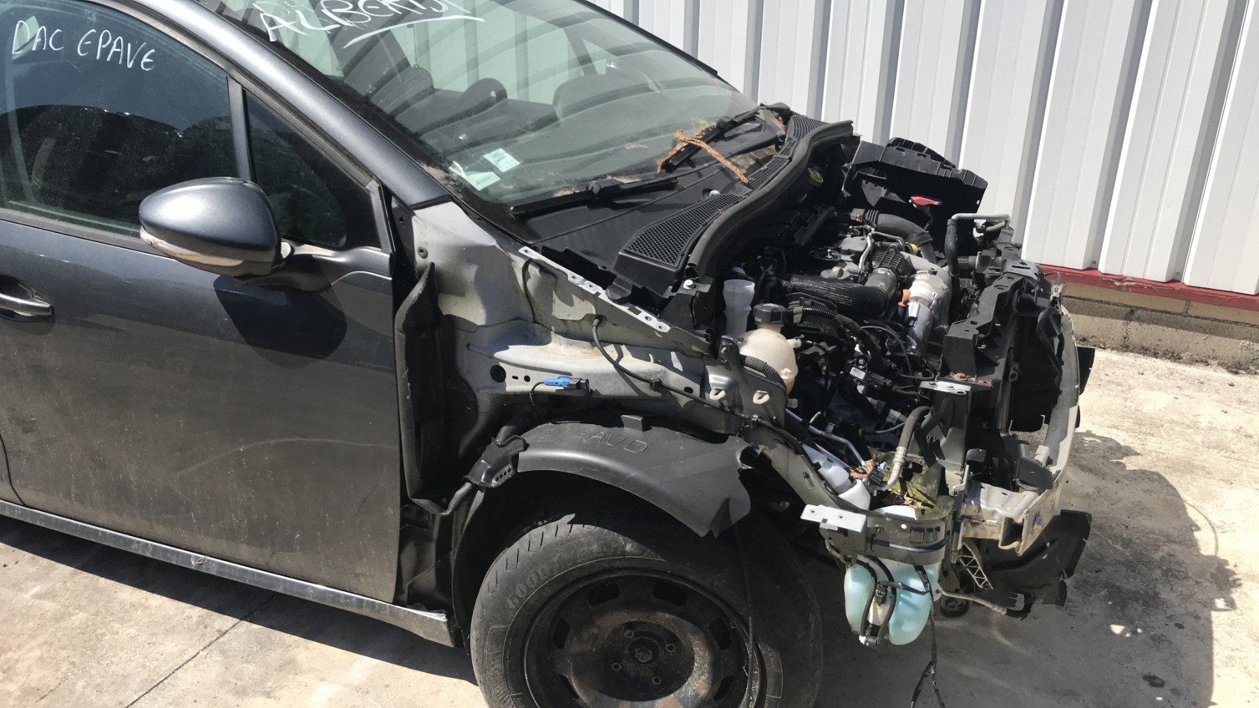 Image PEUGEOT 208 1