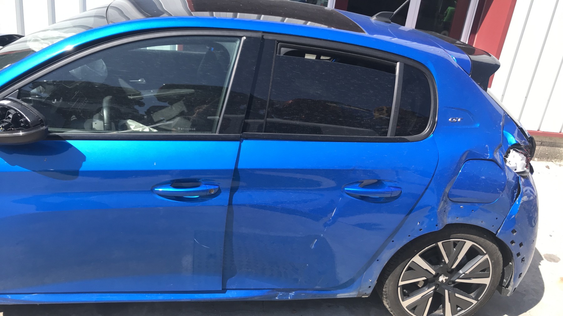 Image PEUGEOT 208 2