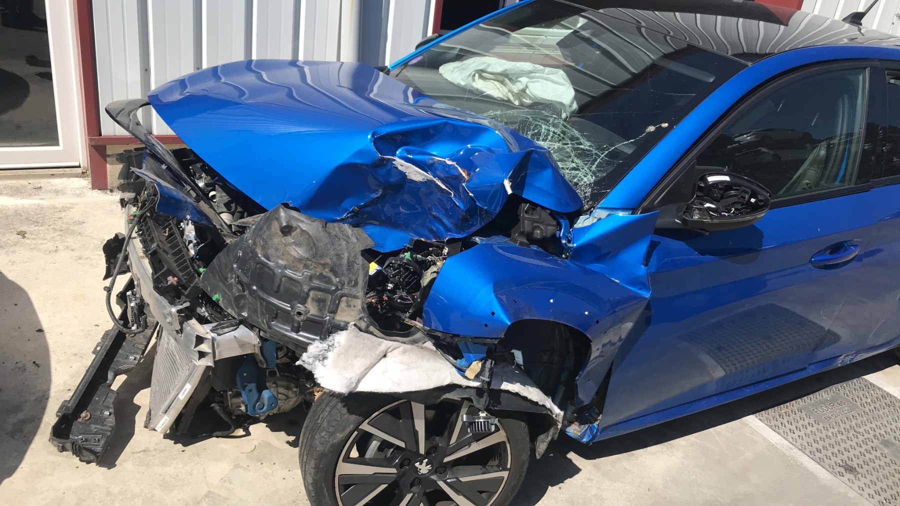 Image PEUGEOT 208 2
