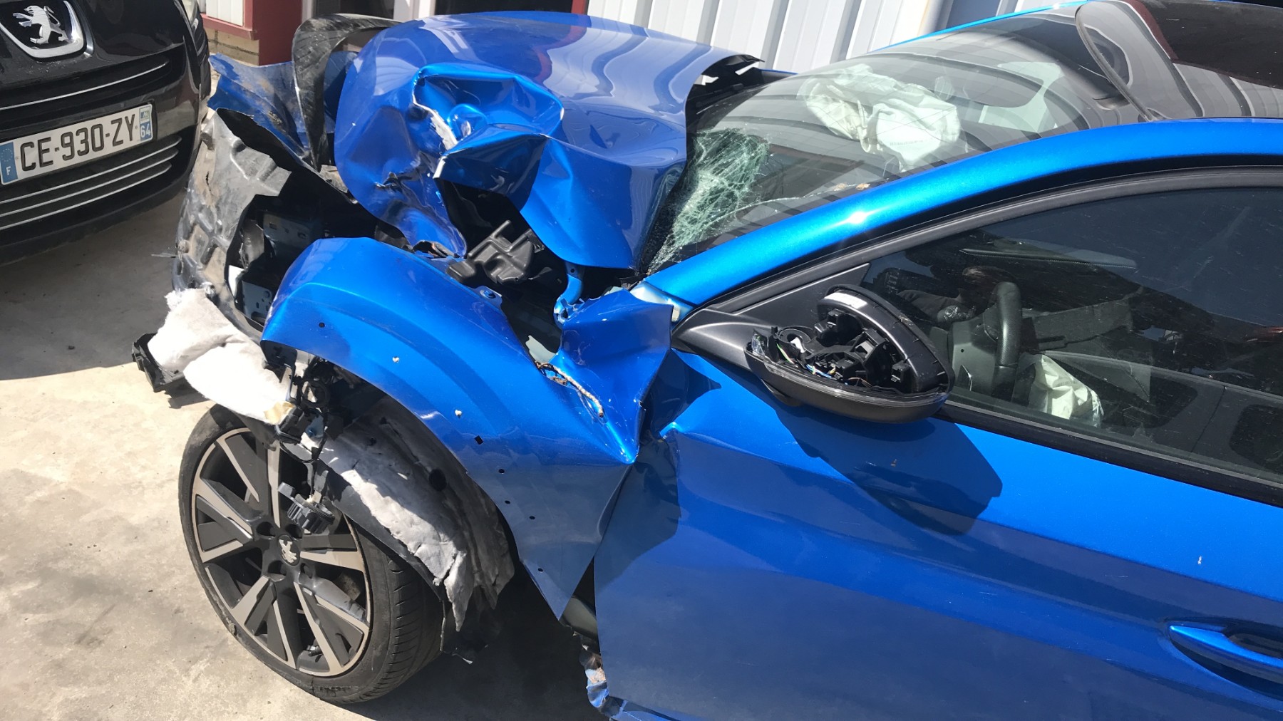 Image PEUGEOT 208 2