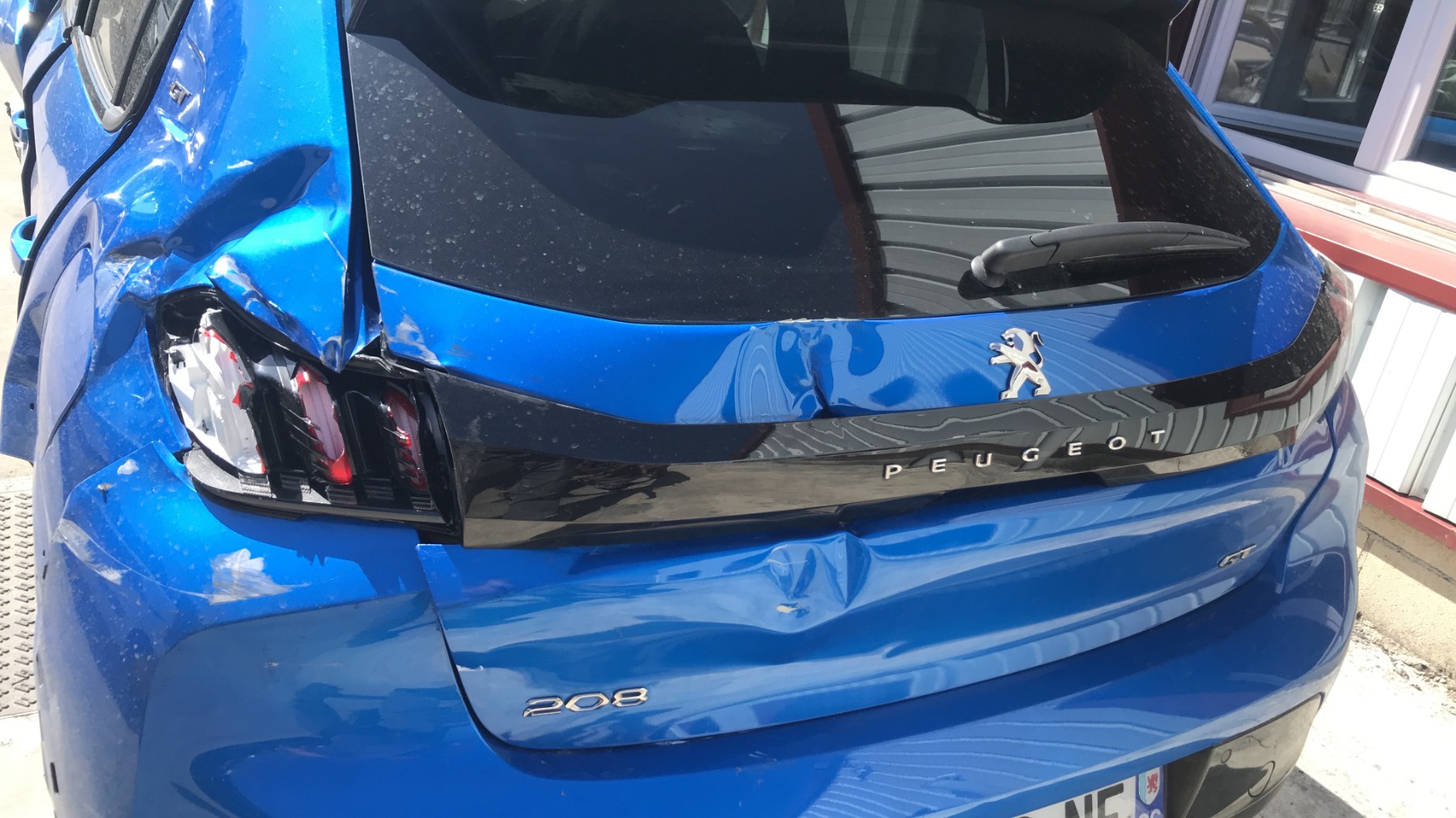 Image PEUGEOT 208 2