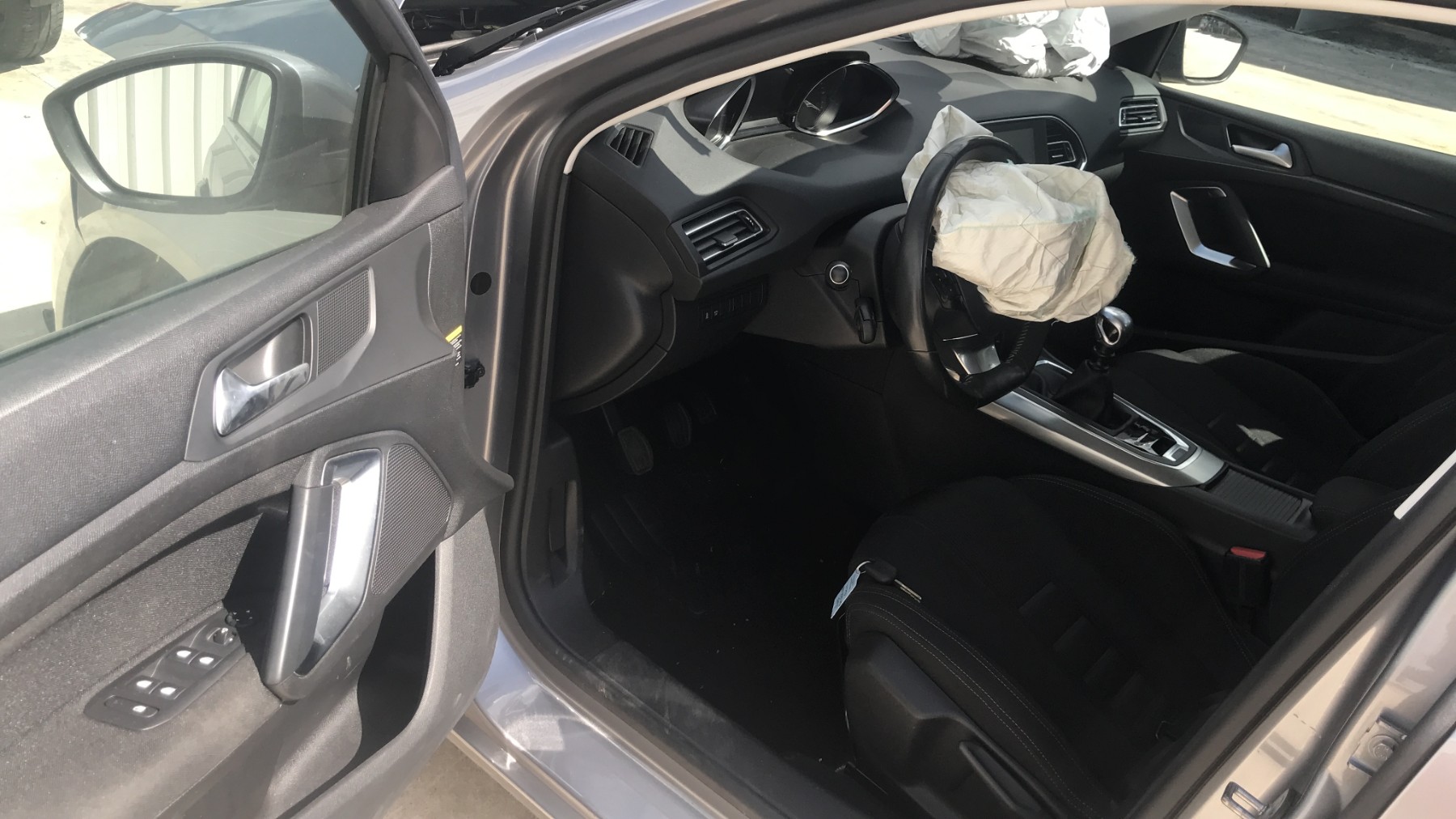 Image PEUGEOT 308 2