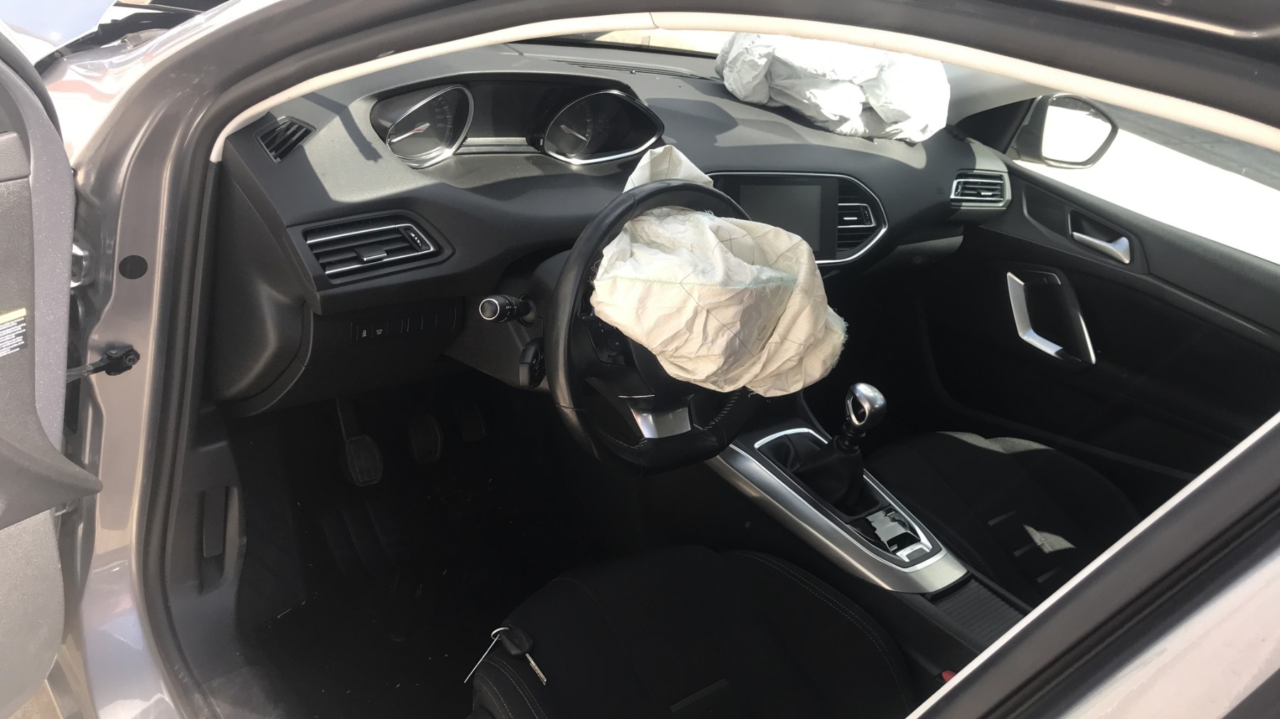Image PEUGEOT 308 2
