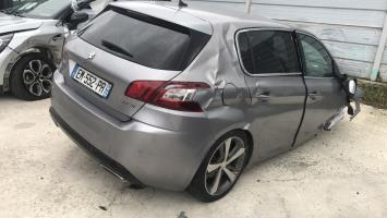 Pièce Auto