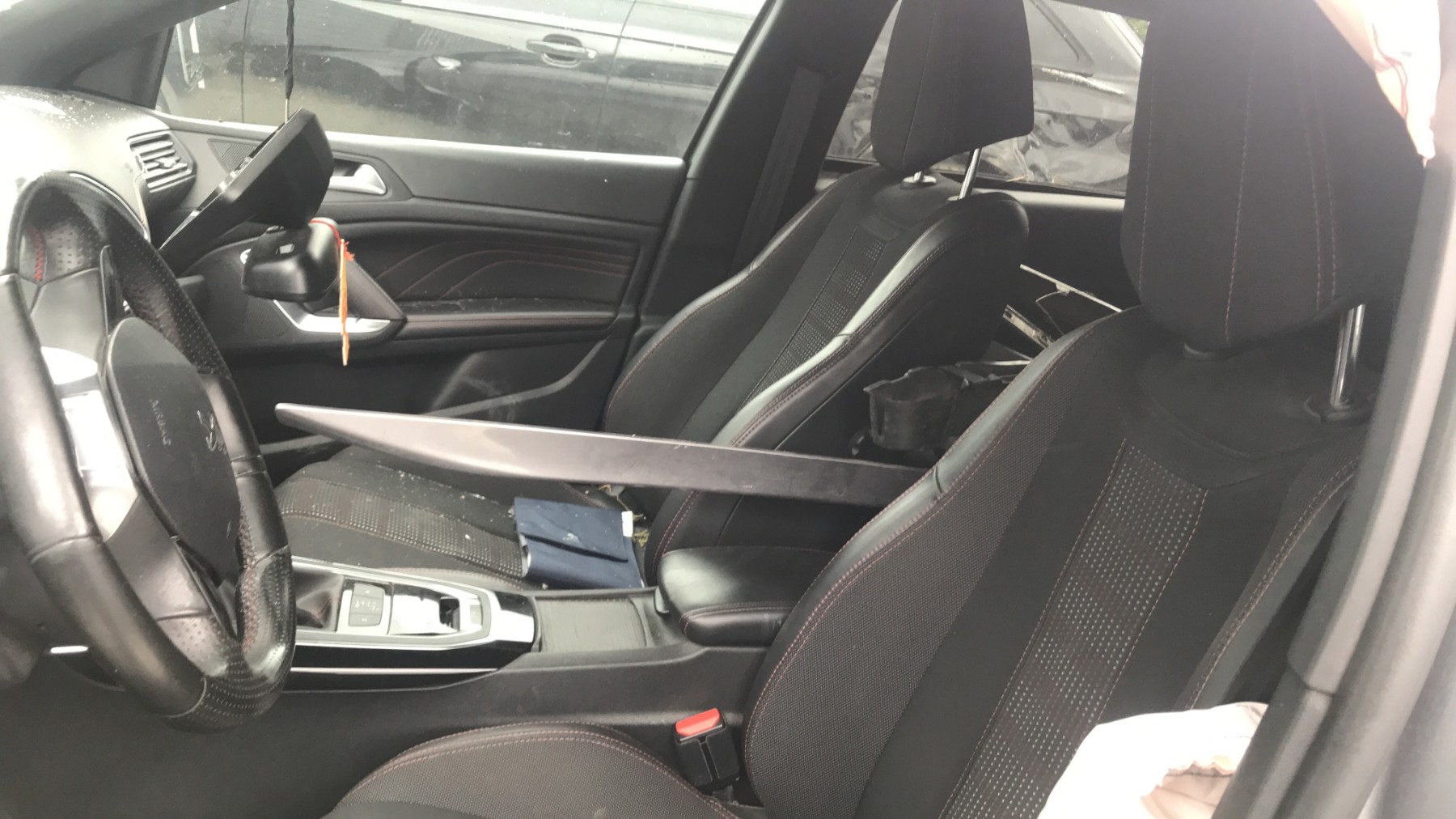 Image PEUGEOT 308 2
